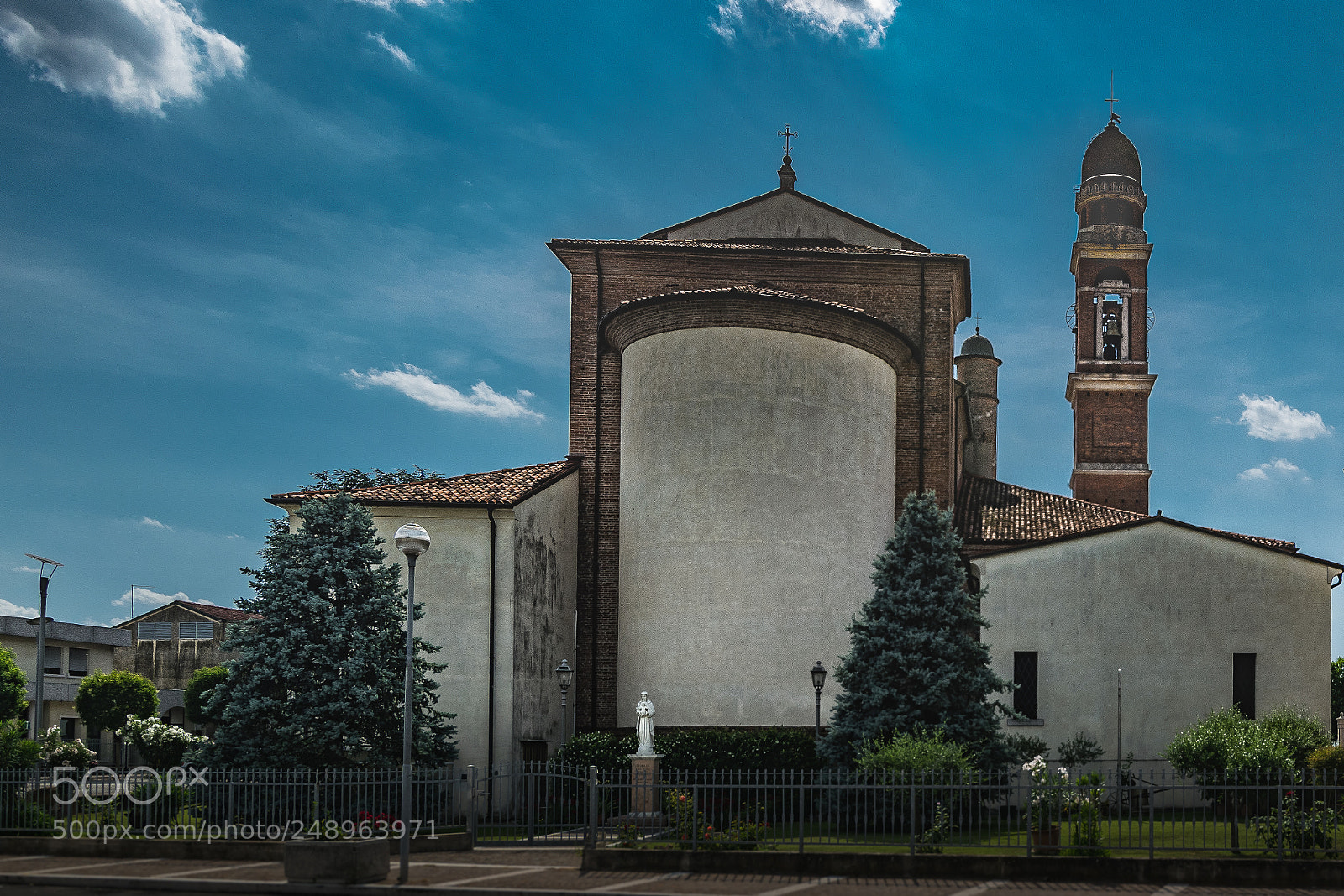 Nikon D5300 sample photo. Back of the church photography