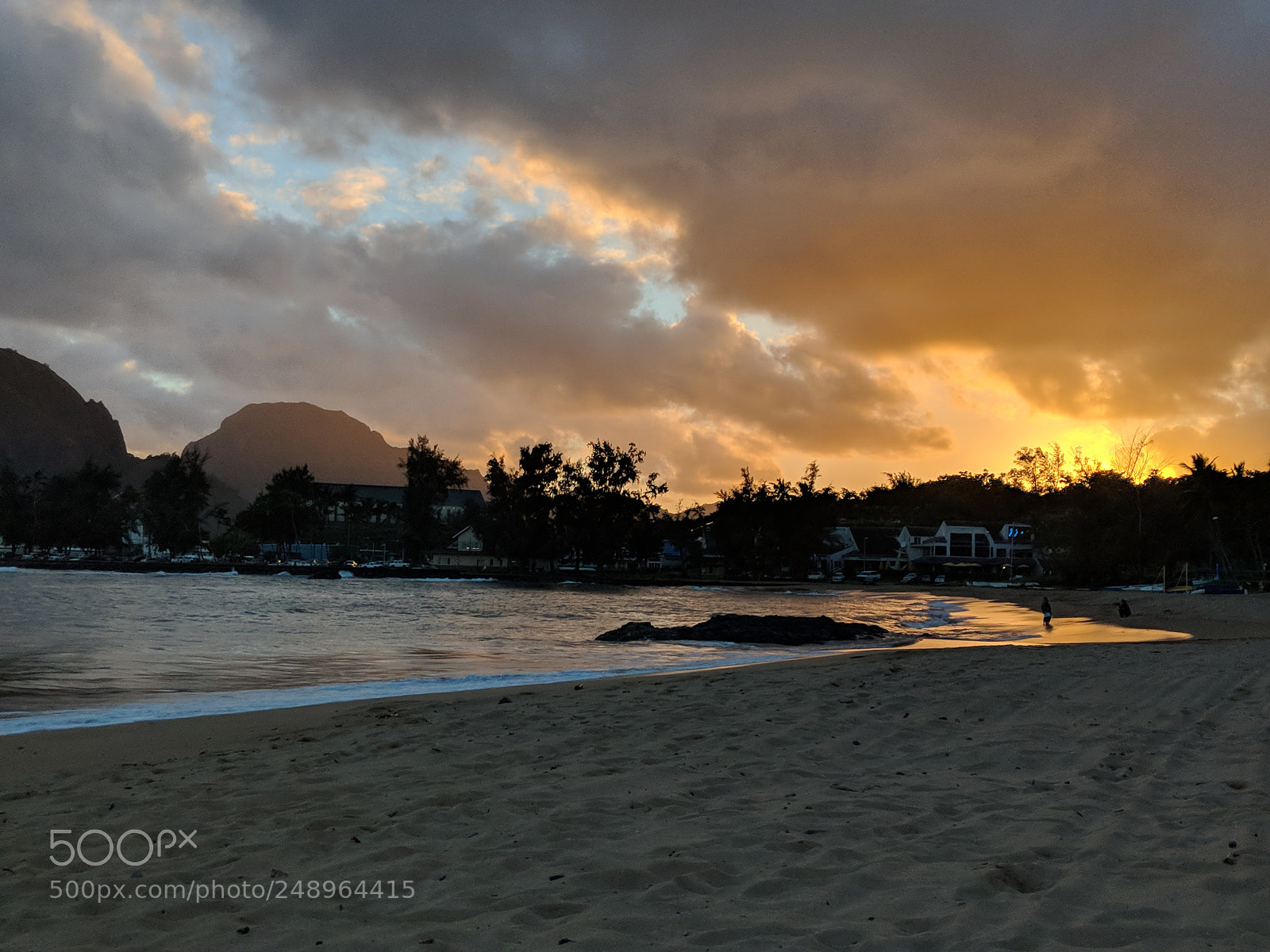 Google Pixel 2 XL sample photo. Sky fire photography