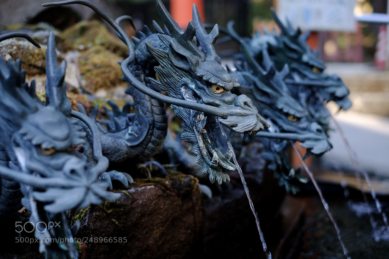 Fujifilm X-T20 sample photo. Hakone shrine dragon fountains photography