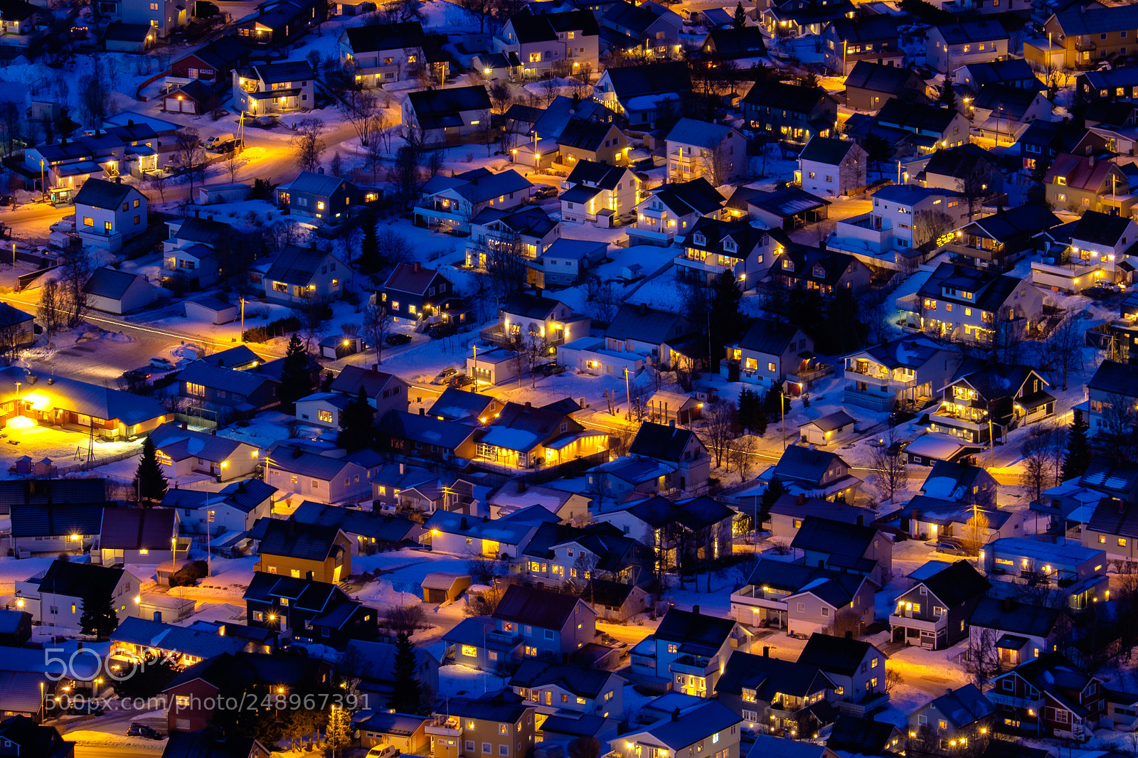 Fujifilm X-T1 sample photo. Arctic city night lights photography