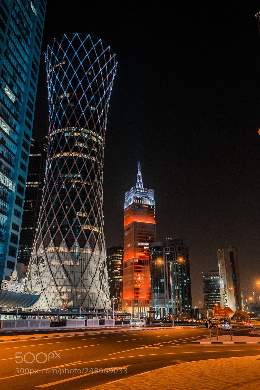 Fujifilm X-T1 sample photo. Lights and modern buildings photography