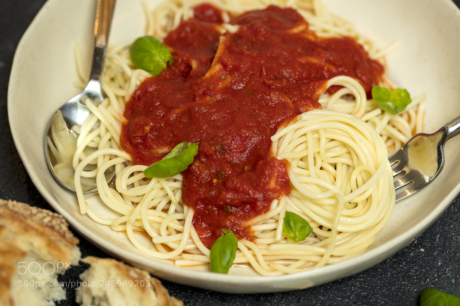 Canon EOS 5DS R sample photo. Pasta bowl photography
