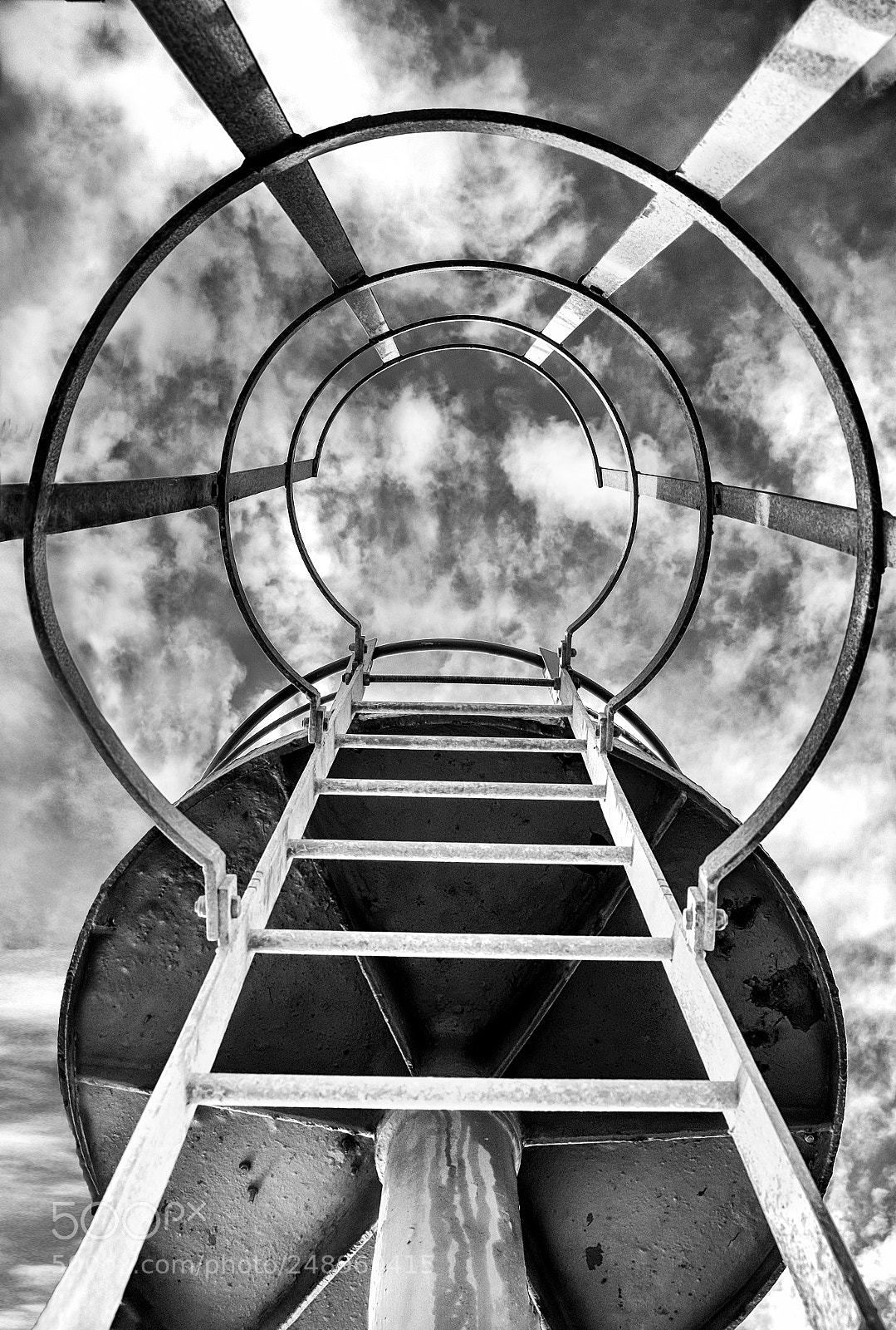Fujifilm X100S sample photo. Salendo verso il cielo photography