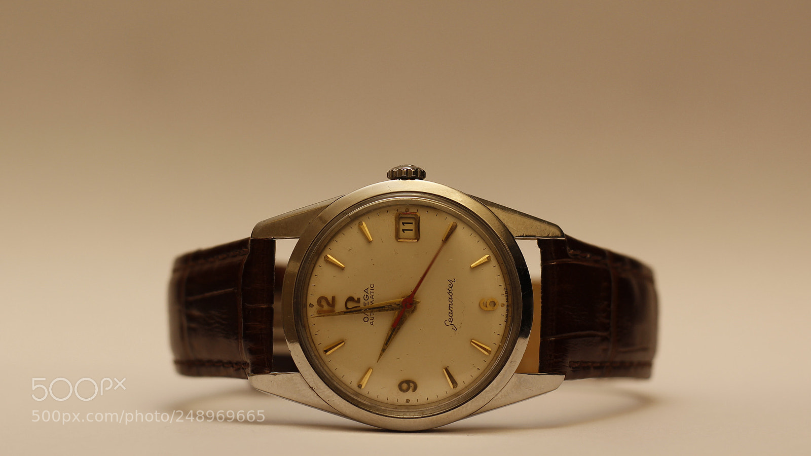 Canon EOS 1200D (EOS Rebel T5 / EOS Kiss X70 / EOS Hi) sample photo. Omega seamaster date 1960 photography