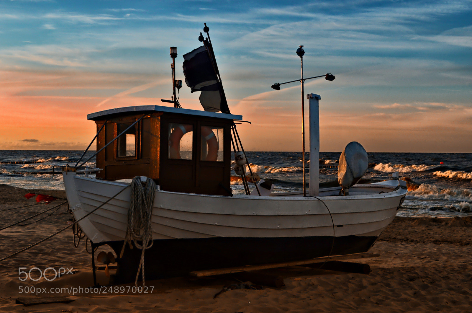 Nikon D5100 sample photo. Stranded photography