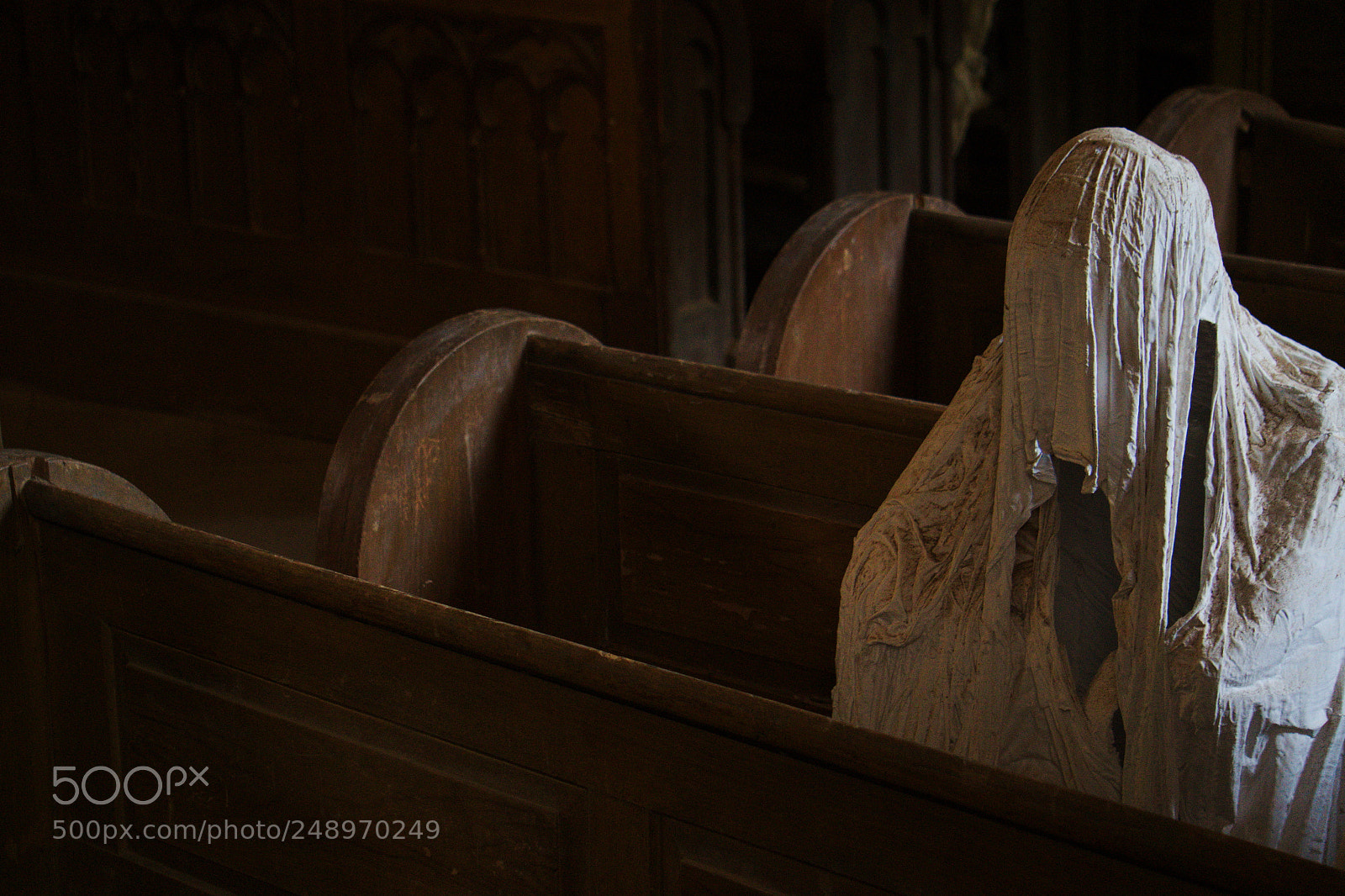Sony Alpha a5000 (ILCE 5000) sample photo. Ghosts in rural lukova photography