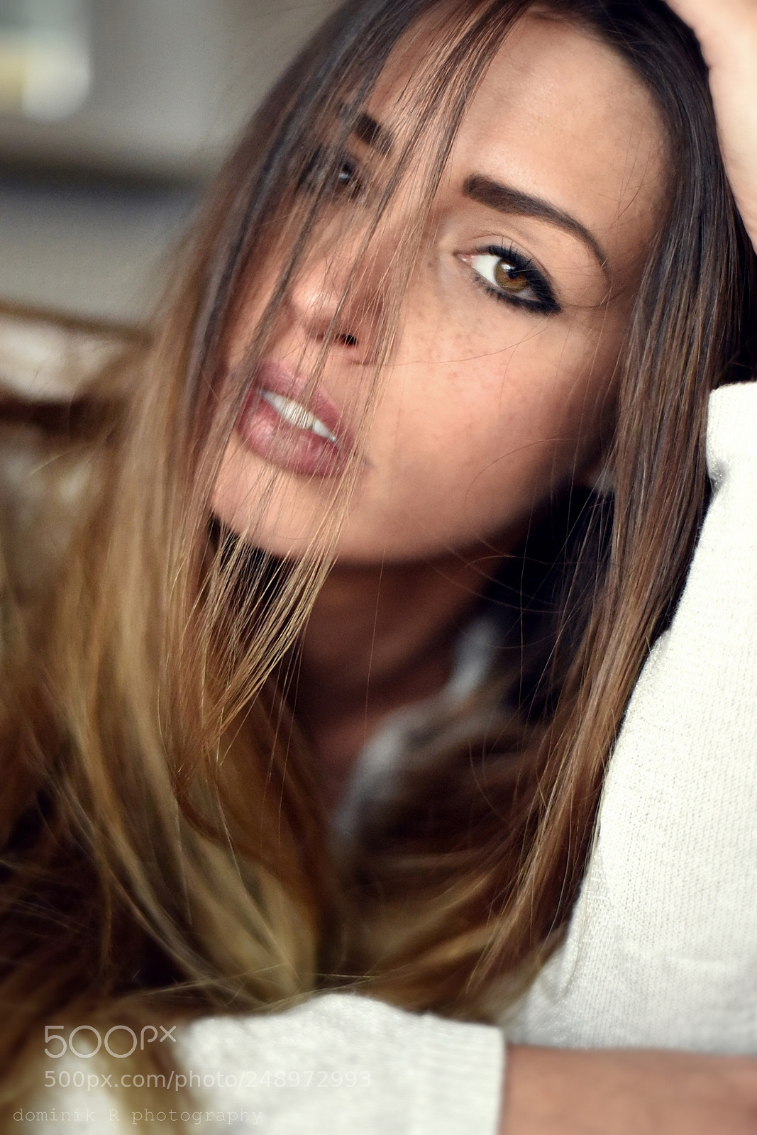 Nikon D750 + Nikon AF-S Nikkor 50mm F1.8G sample photo. Claudia photography