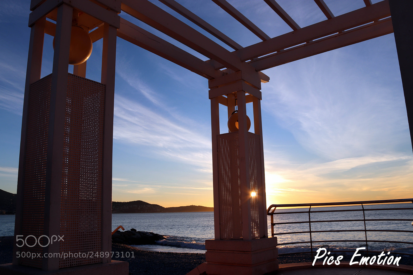 Canon EOS 77D (EOS 9000D / EOS 770D) sample photo. Good morning nice, promenade photography