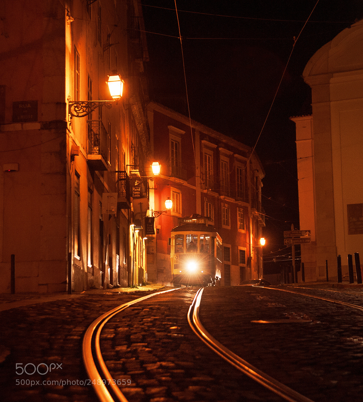 Nikon D700 sample photo. Streets of lisbon photography