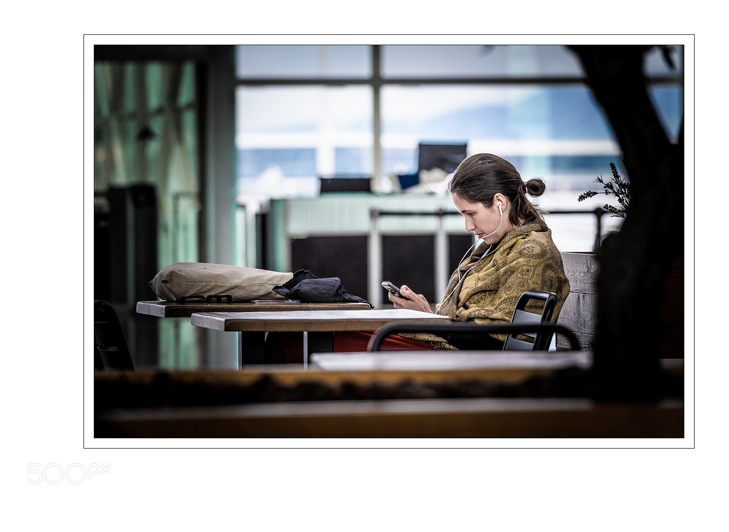 Nikon D5 sample photo. Airport photography