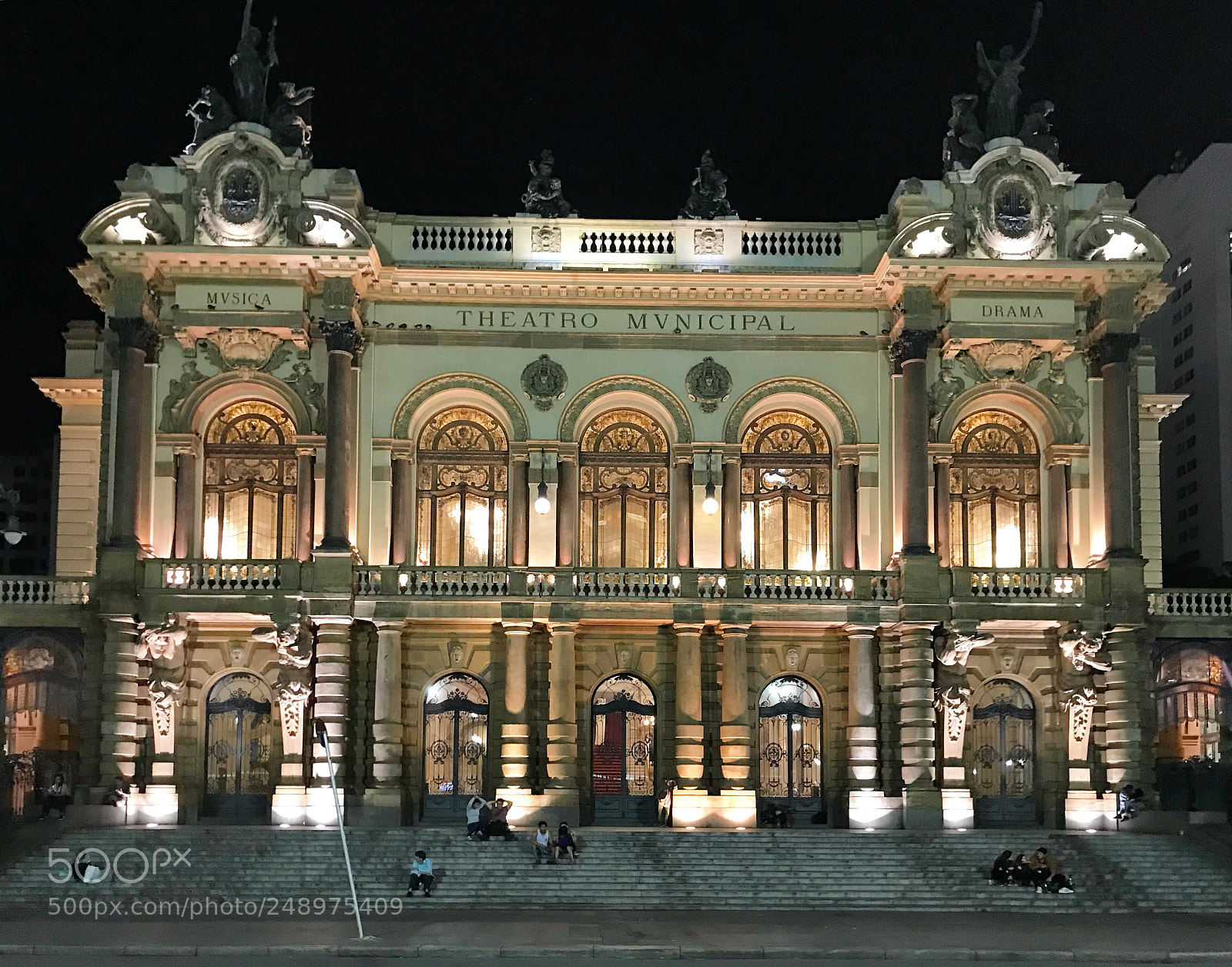 Apple iPhone 7 Plus sample photo. Municipal theater, s o photography