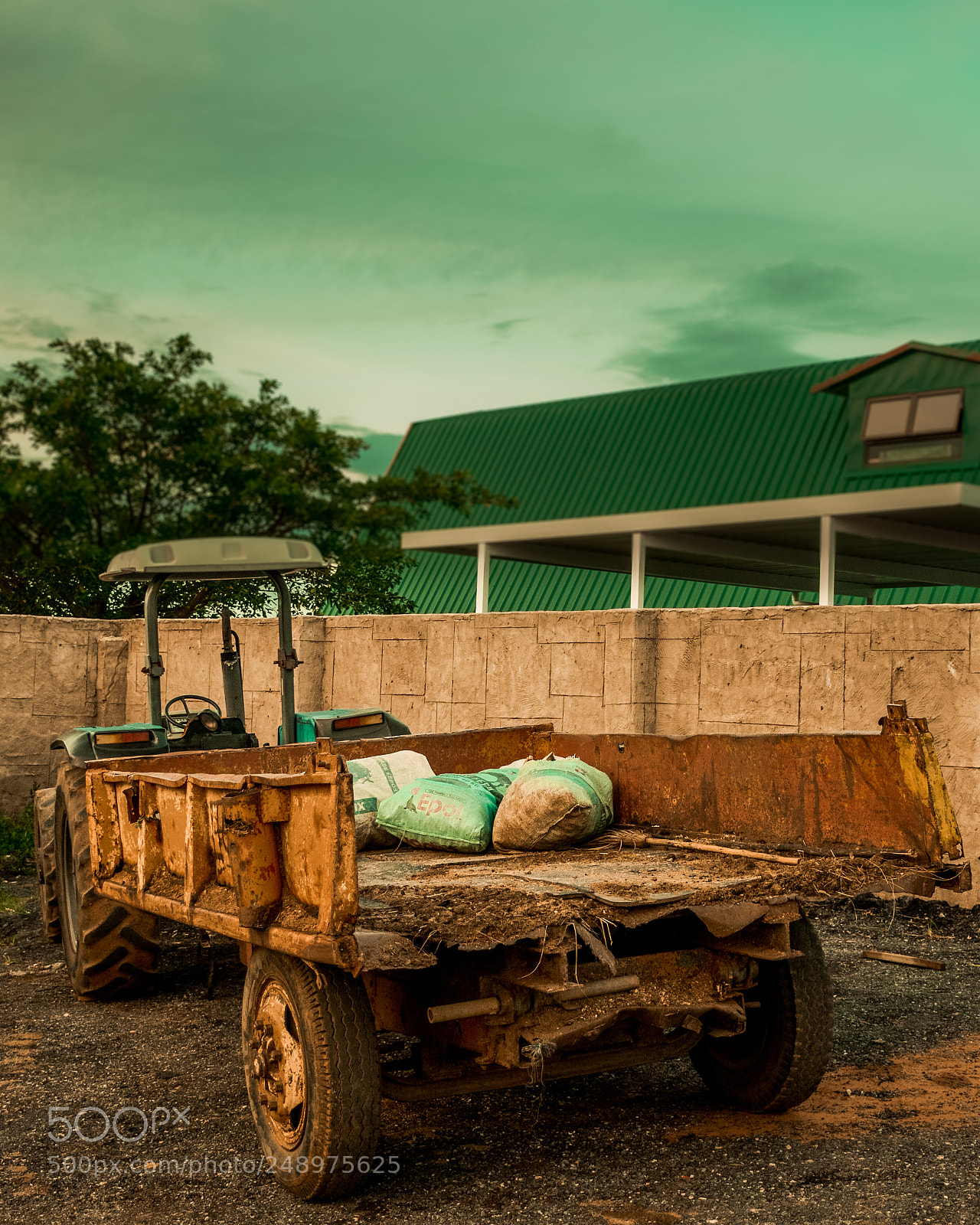 Nikon D7100 sample photo. Working tractor photography