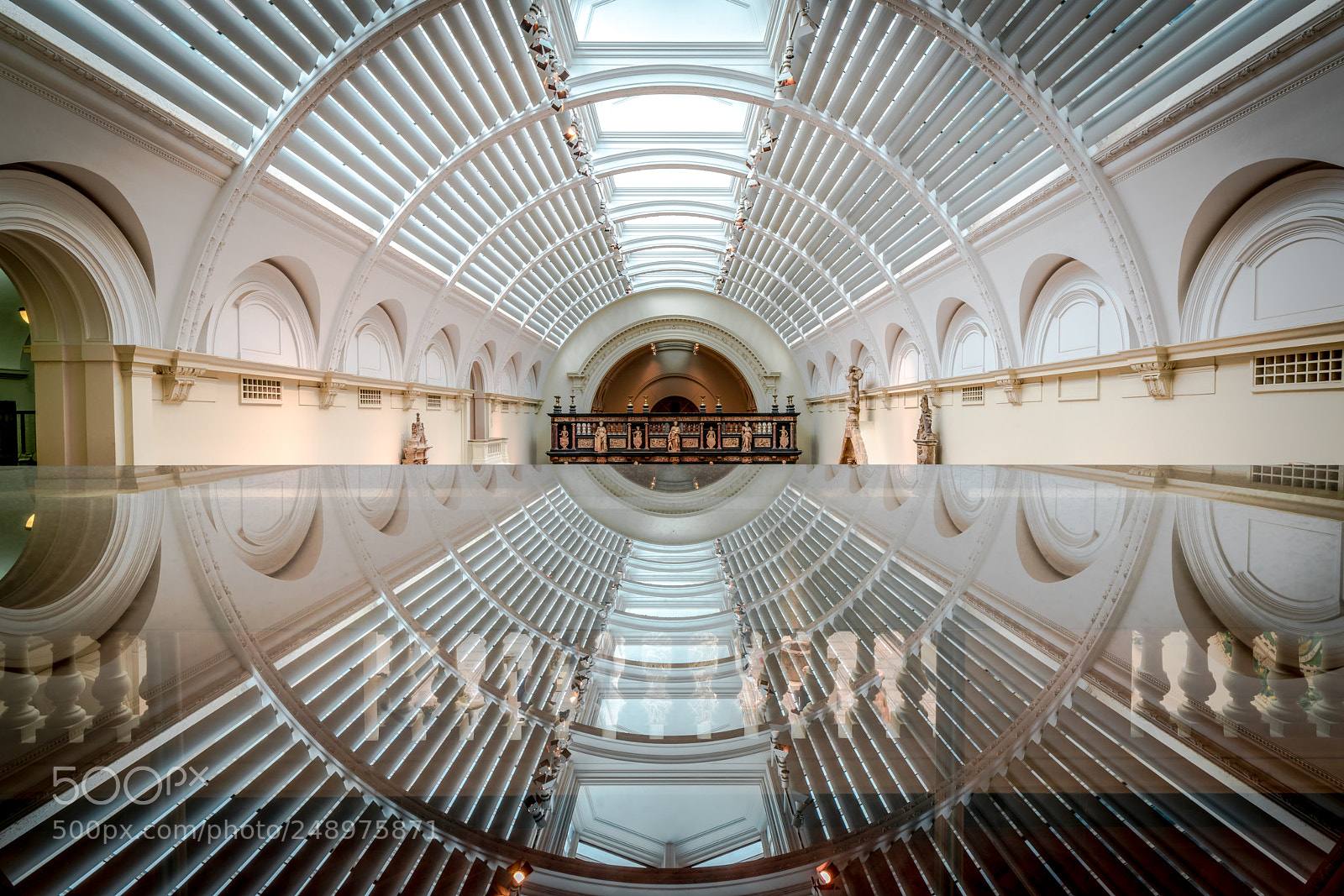 Sony a7R III sample photo. V&a photography