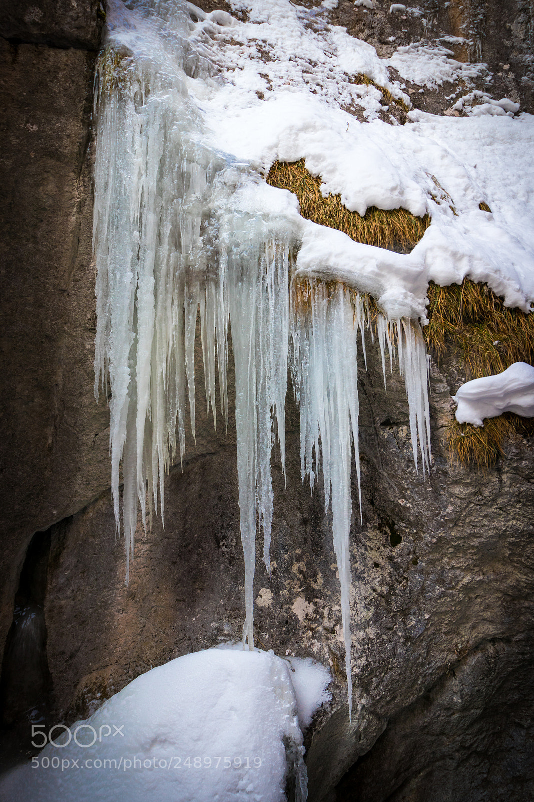 Canon EOS M5 sample photo. Eiszapfen in der b photography