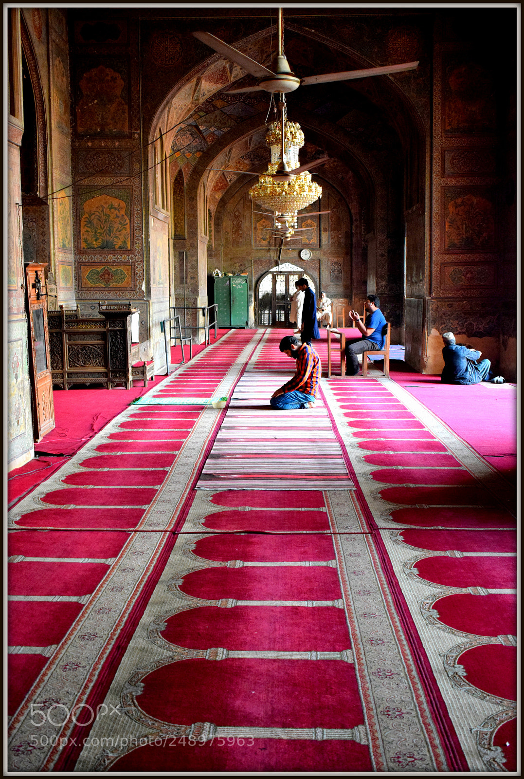 Nikon D3300 sample photo. Badshahi mosque photography