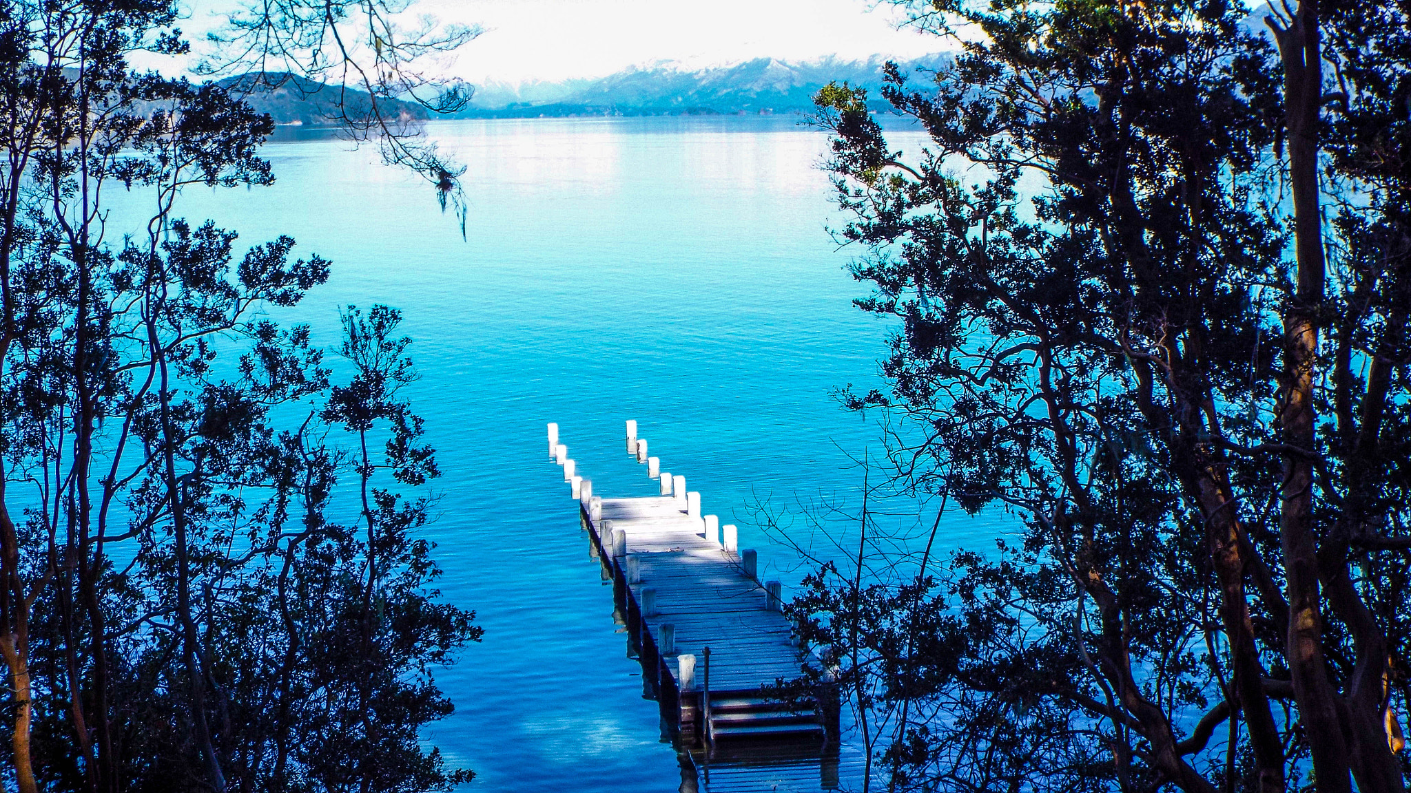 Fujifilm FinePix S8200 sample photo. Pier in a lake photography