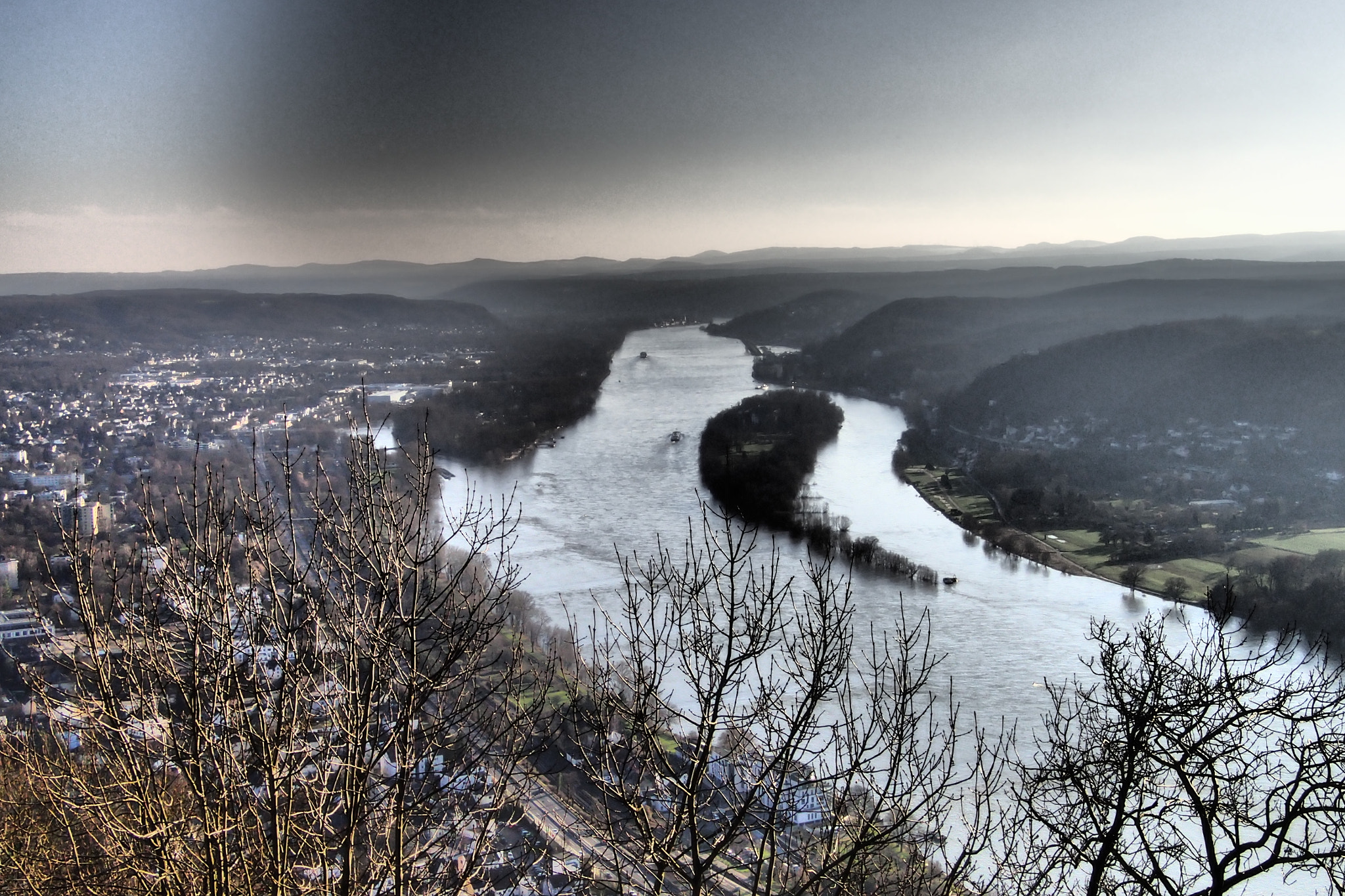 Olympus TG-3 sample photo. Blick vom drachenfels i photography