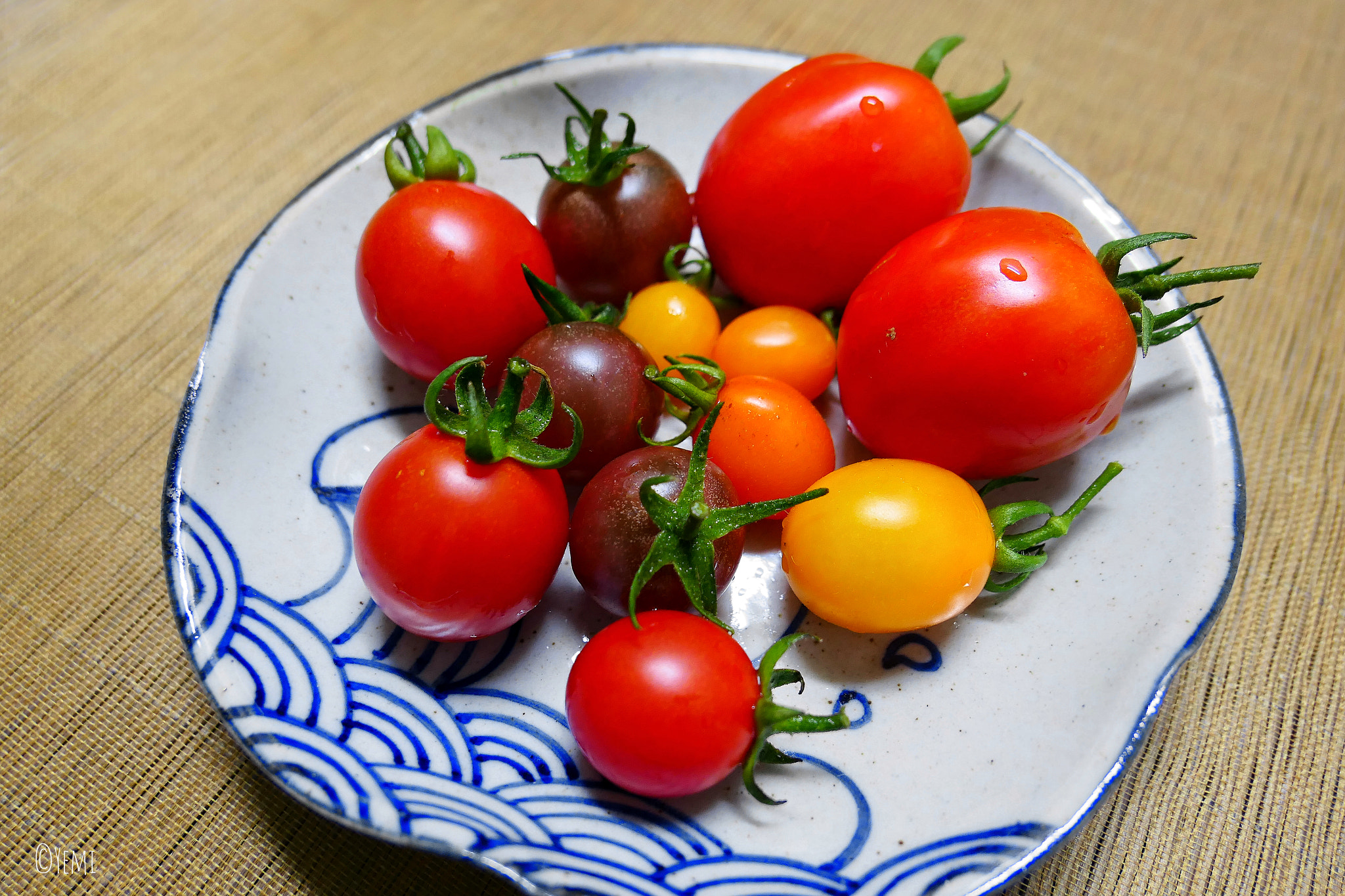 Panasonic Lumix DMC-LX10 (Lumix DMC-LX15) sample photo. Four kinds of tomato photography
