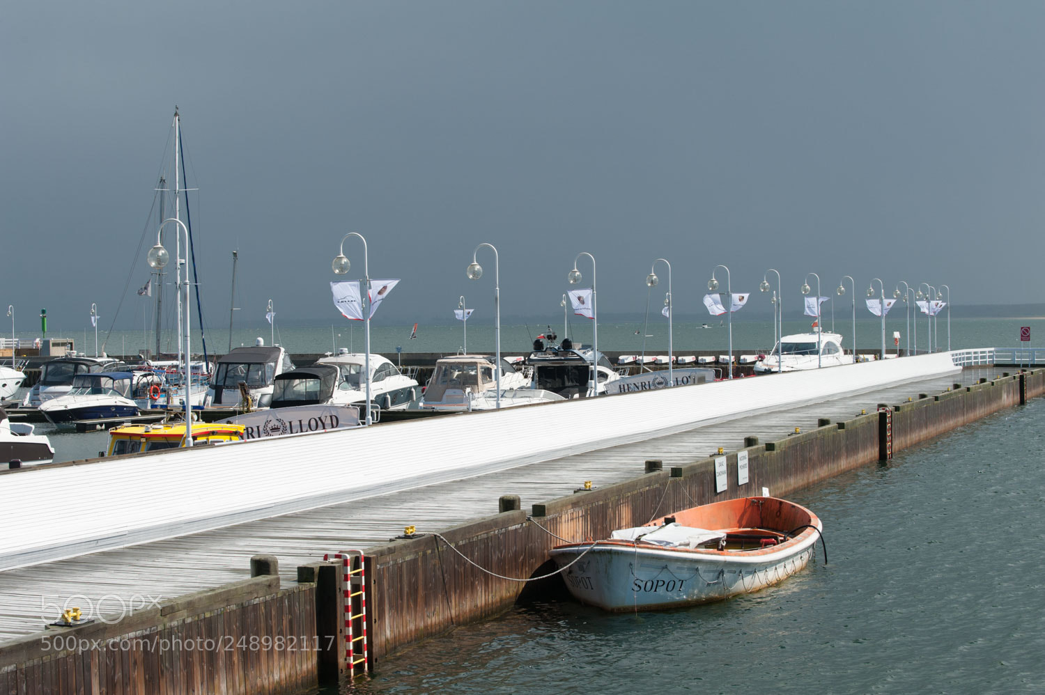 Nikon D700 sample photo. Stormy photography