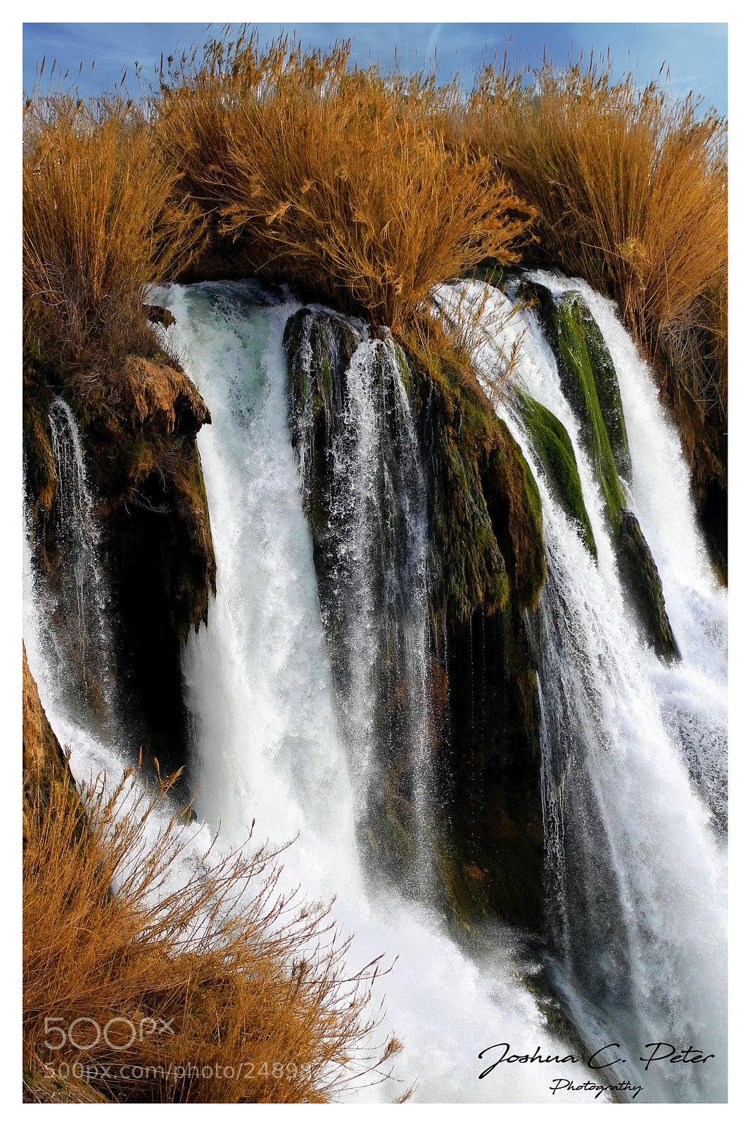 Canon EOS 1100D (EOS Rebel T3 / EOS Kiss X50) sample photo. Clashing waterfall photography