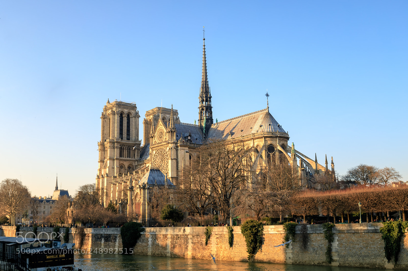 Canon EOS 6D Mark II sample photo. Notre dame photography