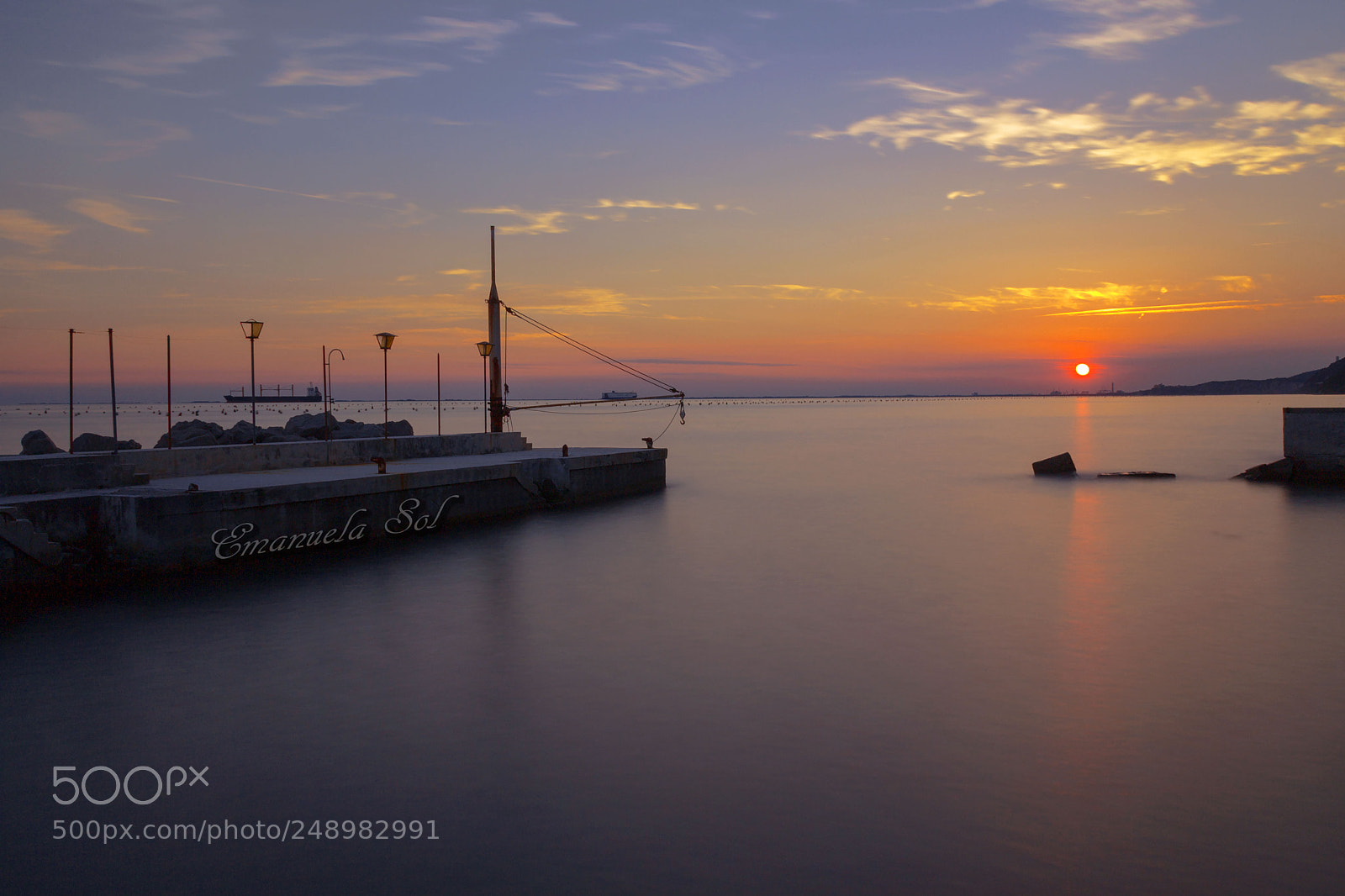 Canon EOS 600D (Rebel EOS T3i / EOS Kiss X5) sample photo. Tenda rossa at sunset photography