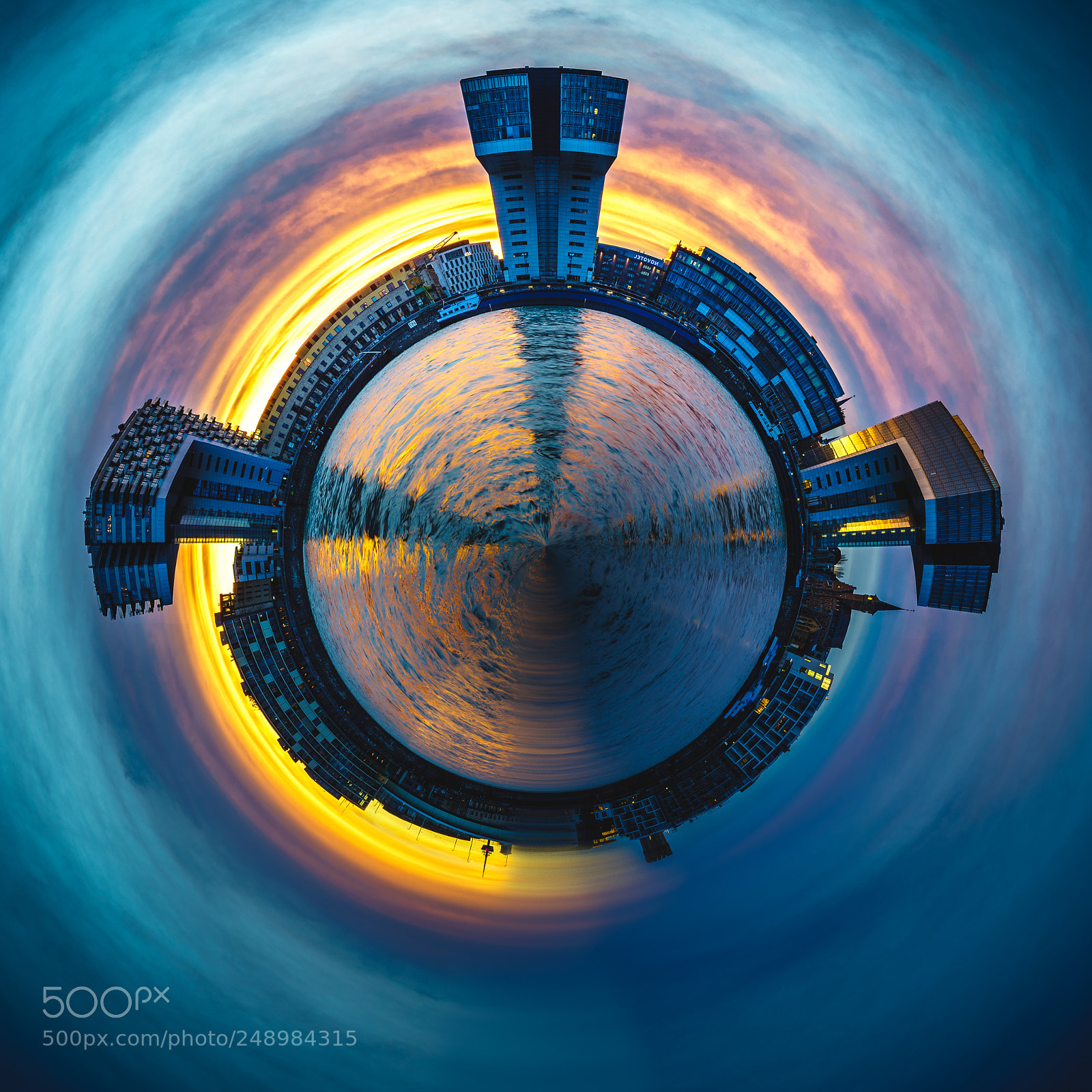 Sony a7 II sample photo. Round'n round photography