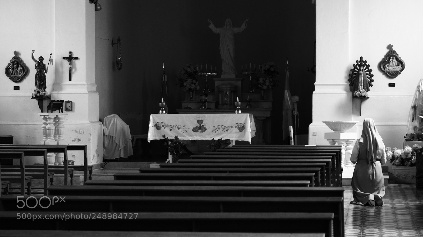Canon EOS 700D (EOS Rebel T5i / EOS Kiss X7i) sample photo. Iglesia photography