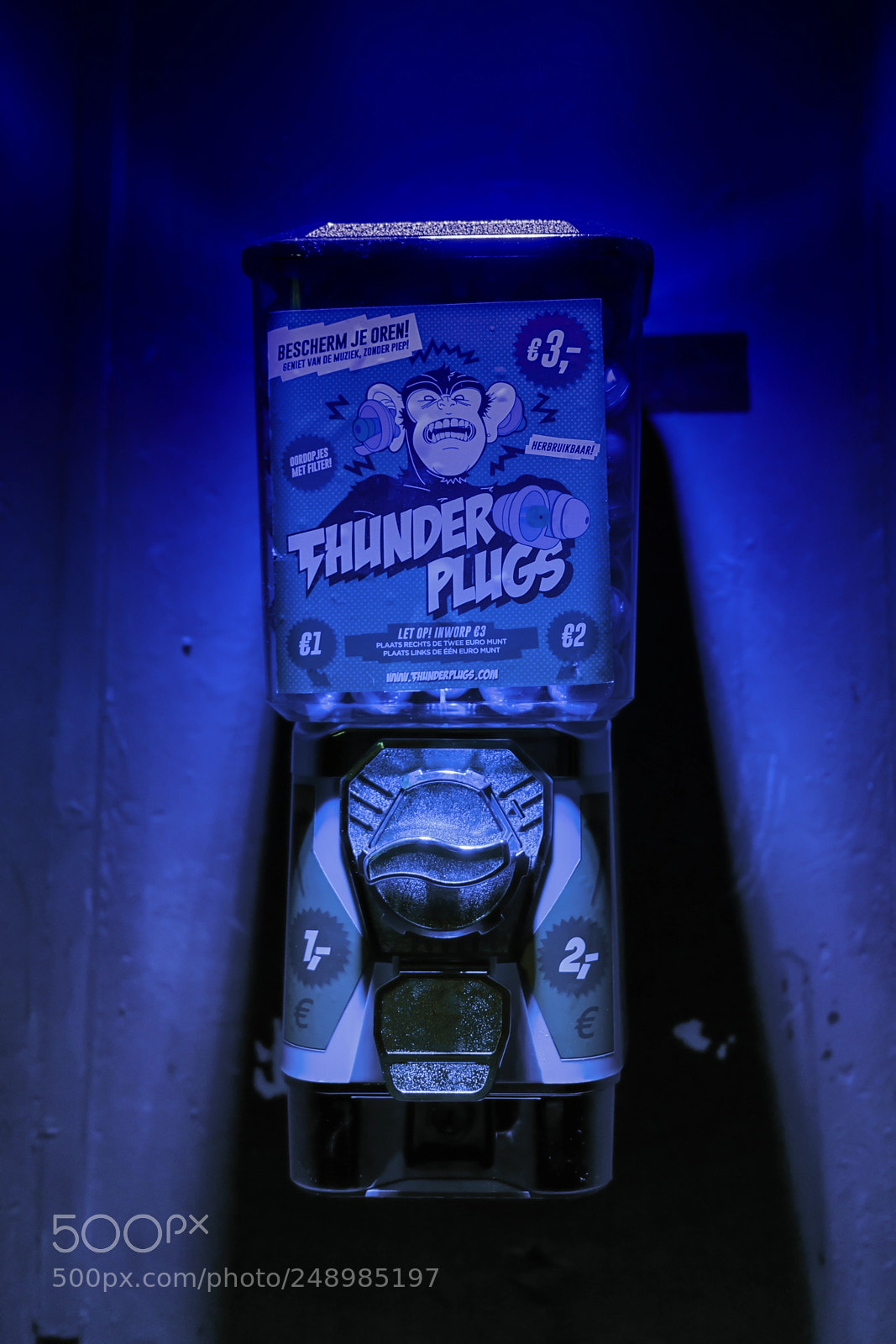Sony Cyber-shot DSC-RX1R II sample photo. Thunder plugs photography