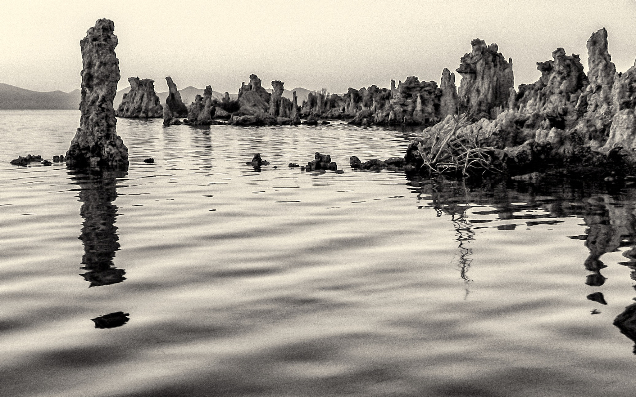 Canon POWERSHOT G2 sample photo. Mono lake serenity photography