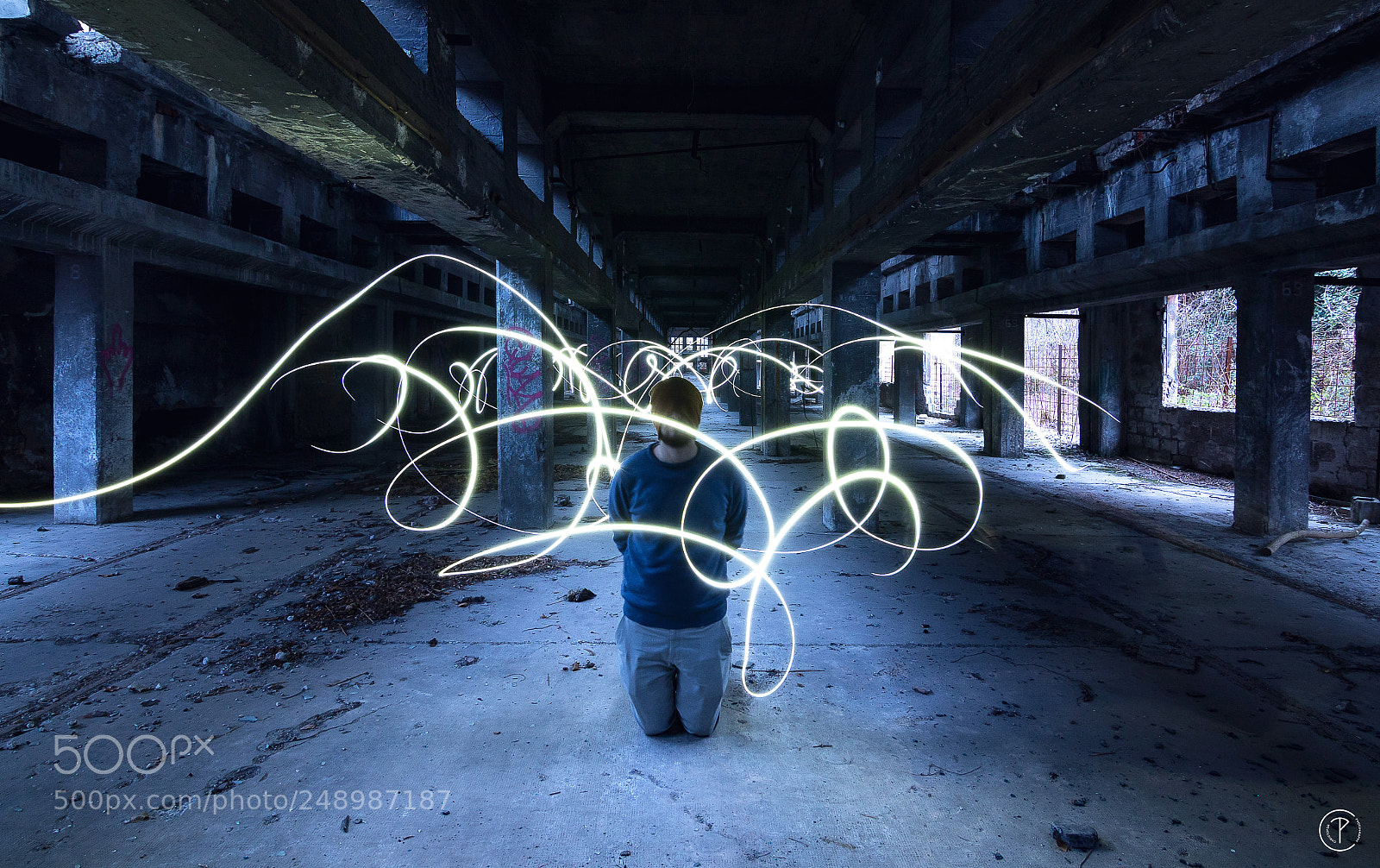 Canon EOS 7D Mark II sample photo. Light painting photography