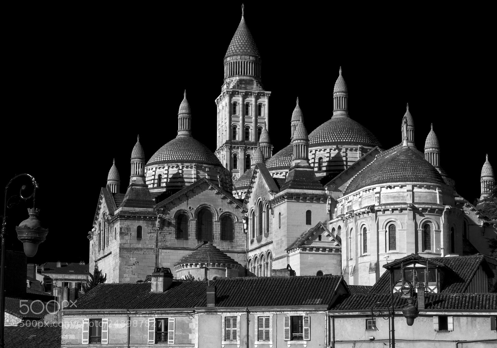 Canon EOS 7D Mark II sample photo. La cathédrale saint-front photography