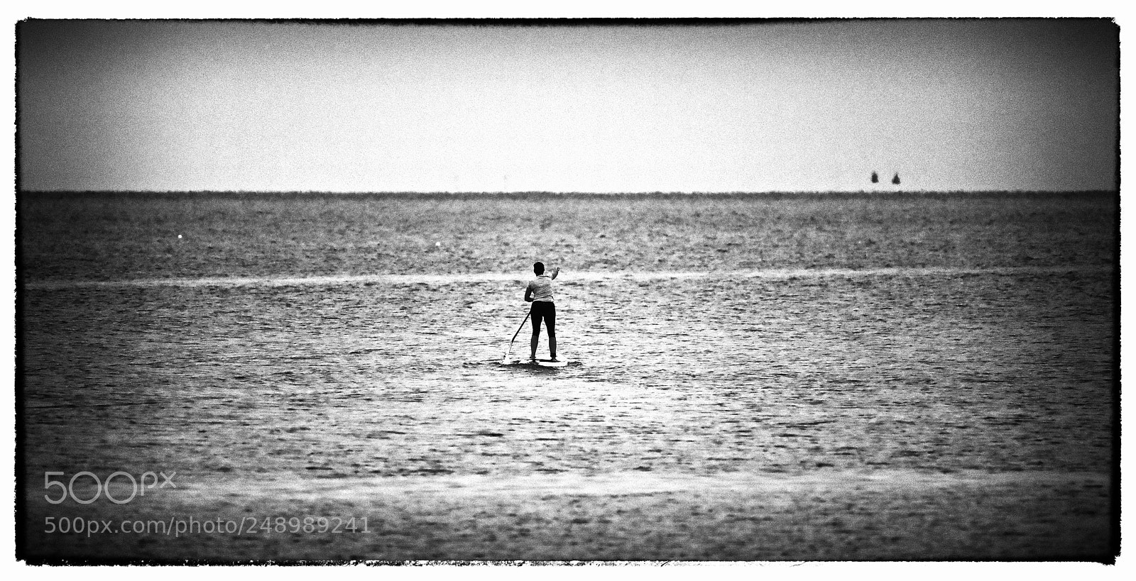 Nikon D810 sample photo. Small board big ocean photography