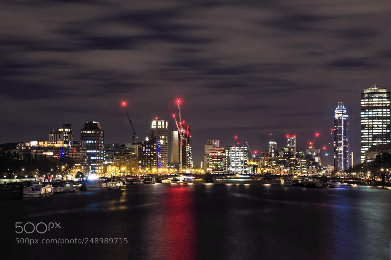 Canon EOS 60D sample photo. London at night photography