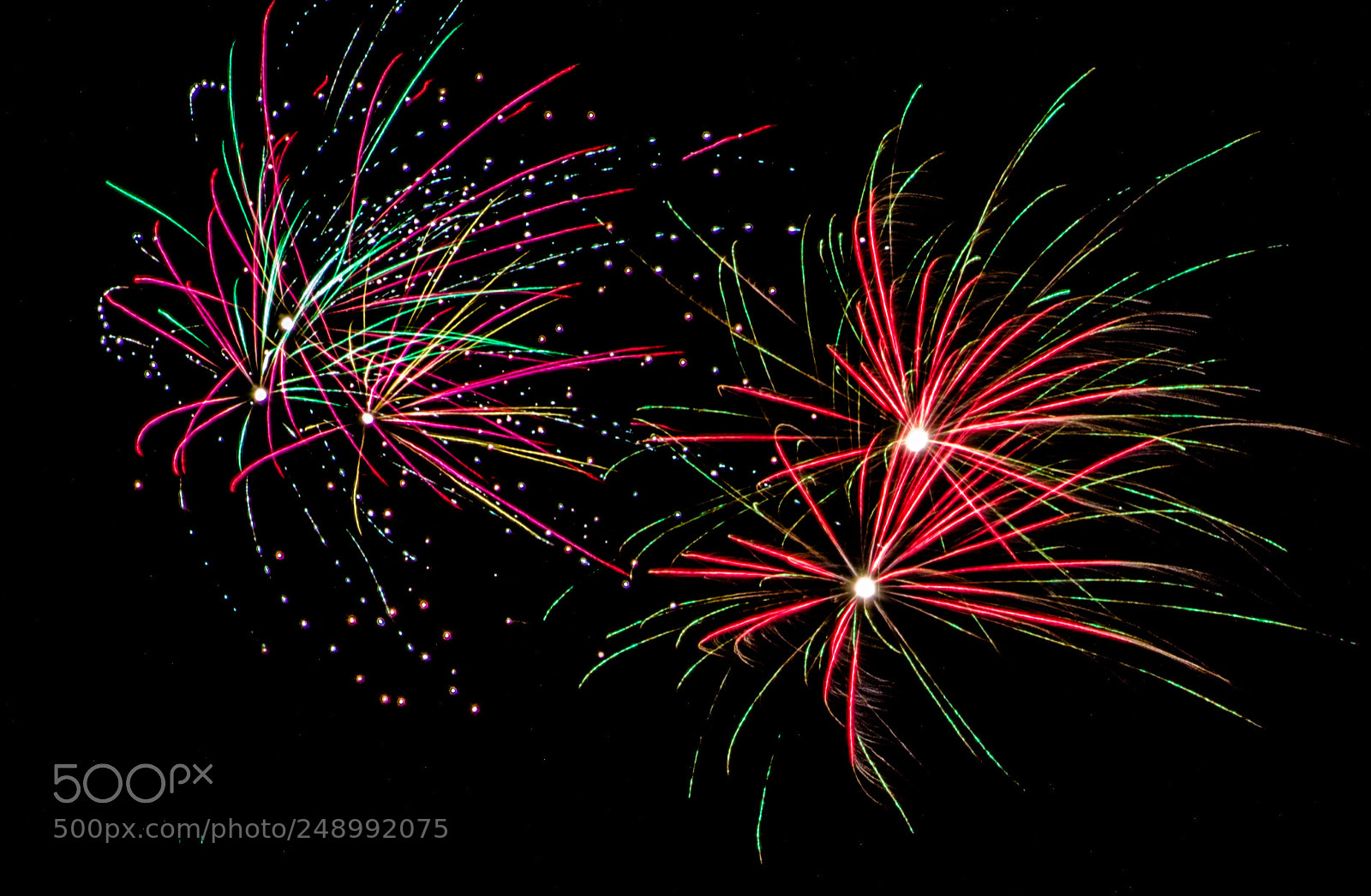 Canon EOS 1300D (EOS Rebel T6 / EOS Kiss X80) sample photo. Fireworks photography