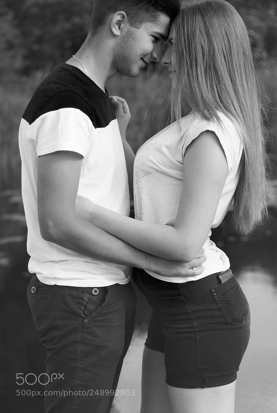 Canon EOS 20D sample photo. чб photography