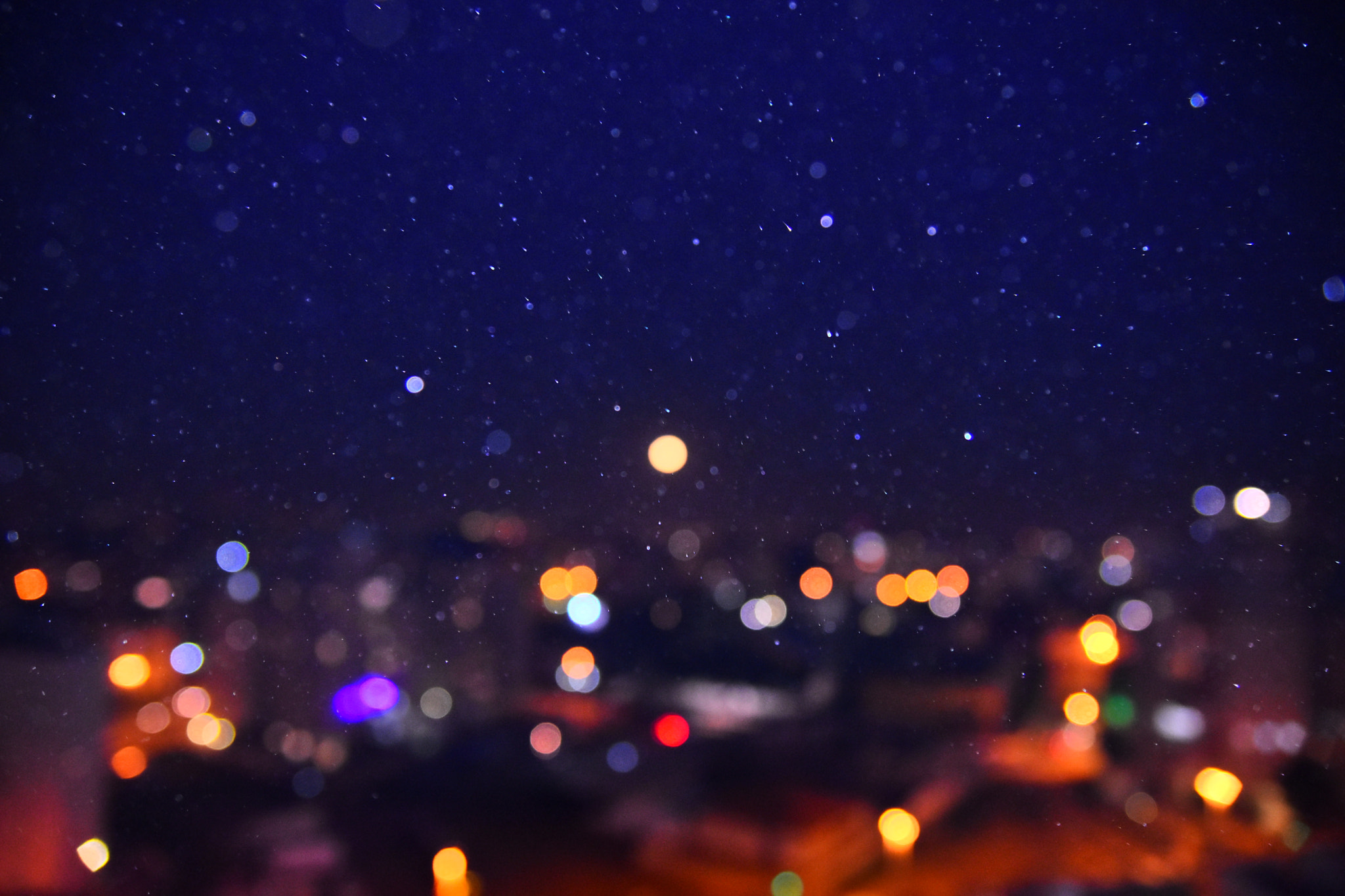 Nikon D3400 sample photo. Blurry night photography
