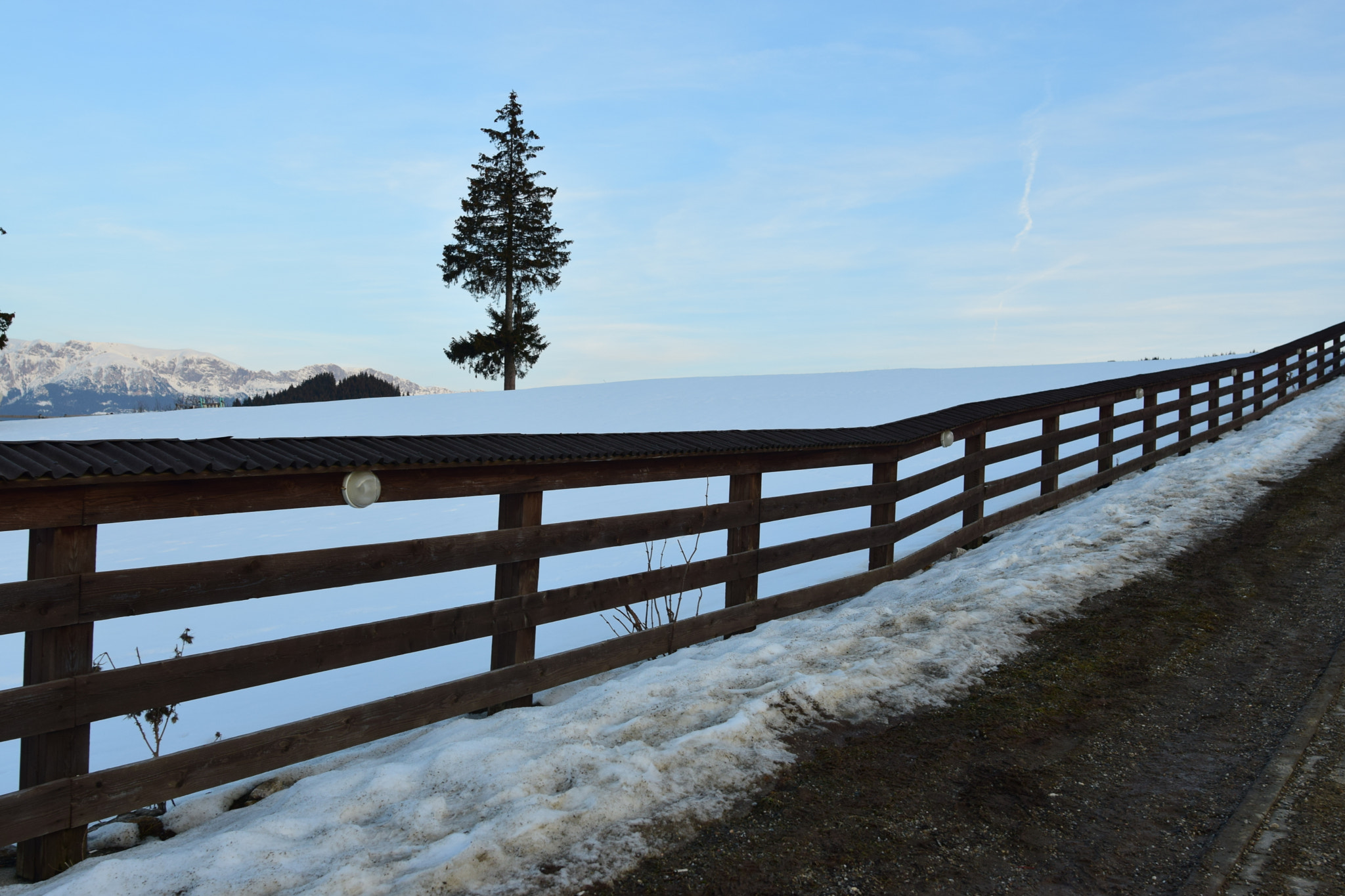 Nikon D5300 + Nikon AF-S Nikkor 20mm F1.8G ED sample photo. Perspective photography