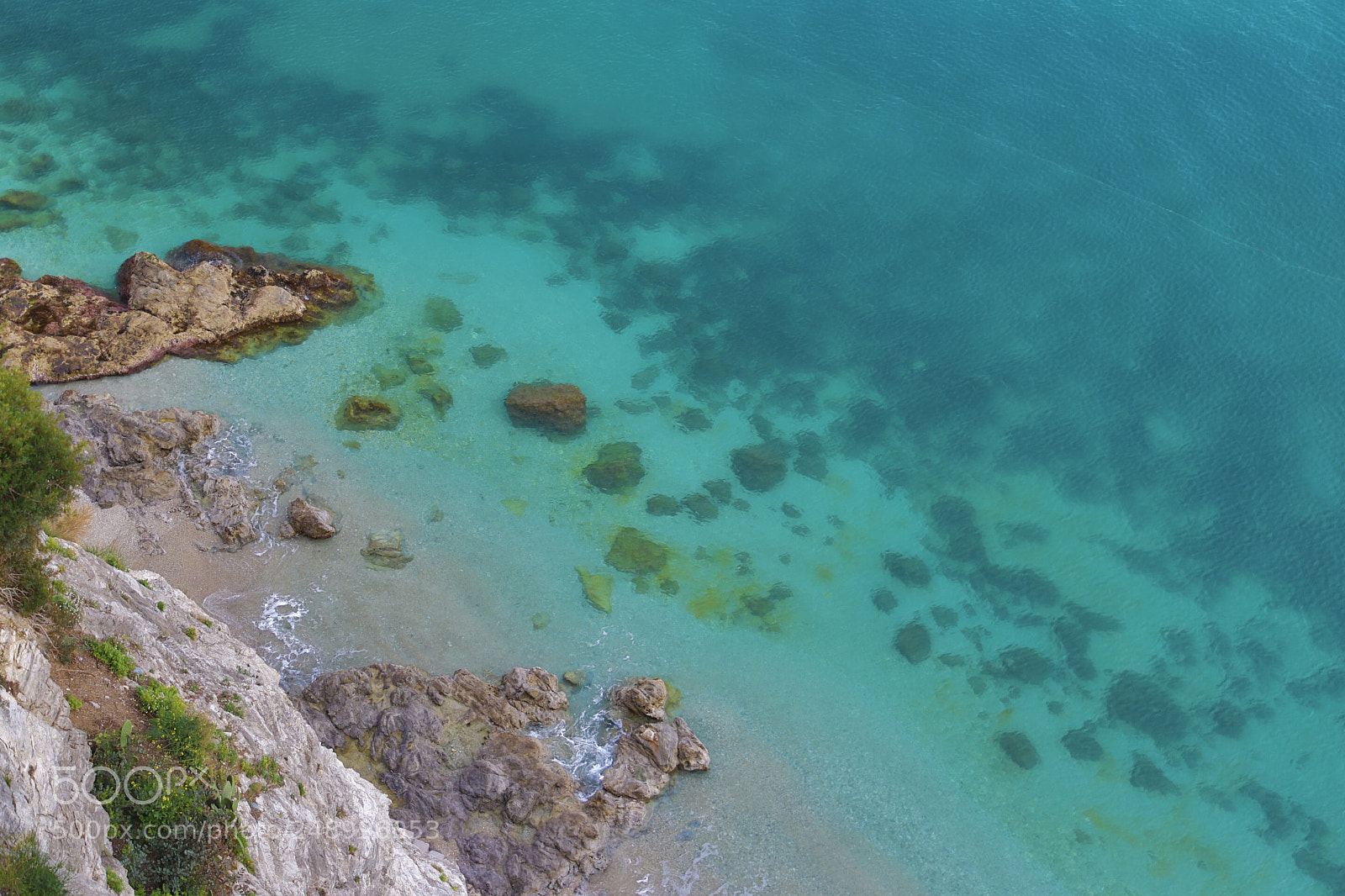 Canon EOS 6D Mark II sample photo. Amalfi coast green water photography
