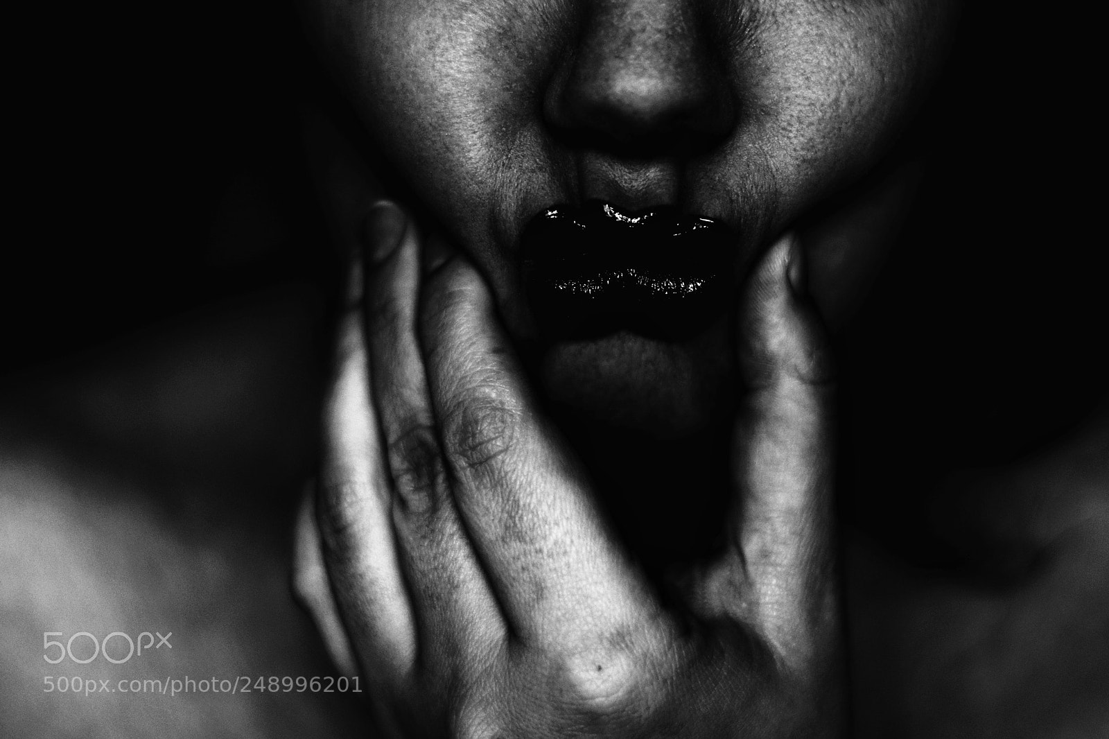 Nikon D5300 sample photo. Nero, ambra photography