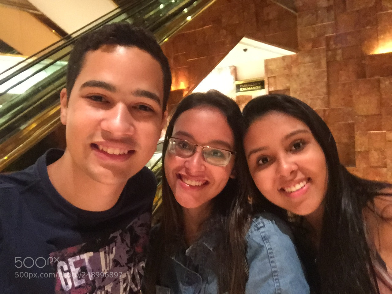 Apple iPhone 6 Plus sample photo. Fun with friends #ny photography
