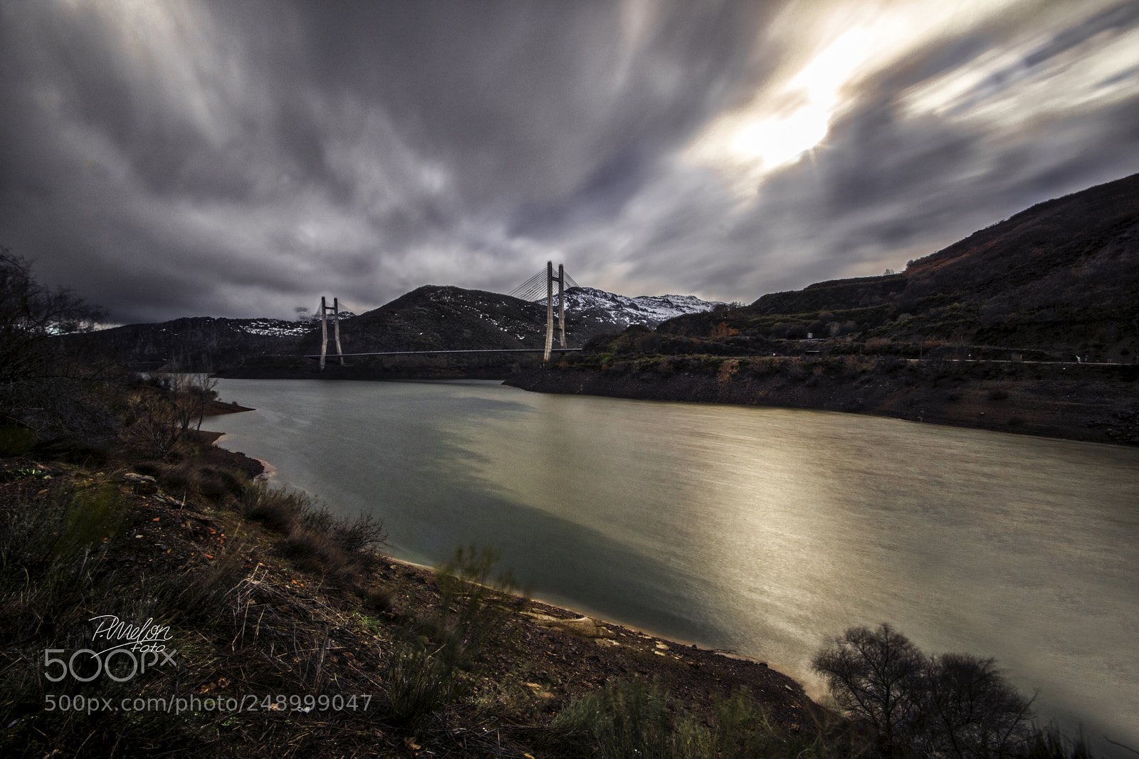 Sony SLT-A68 sample photo. Embalse de barrios de photography