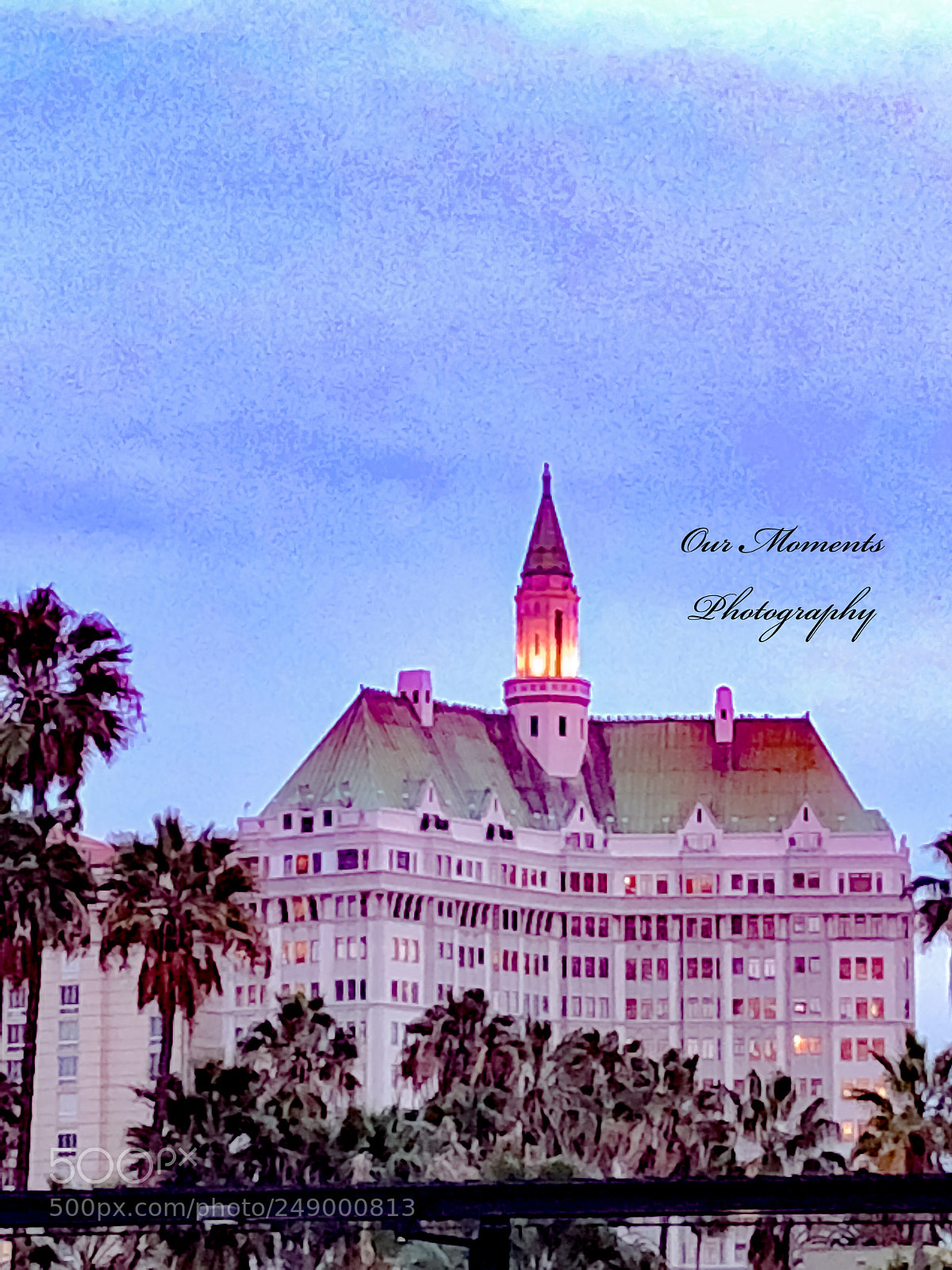 Apple iPhone 8 Plus sample photo. The riviera in downtown photography