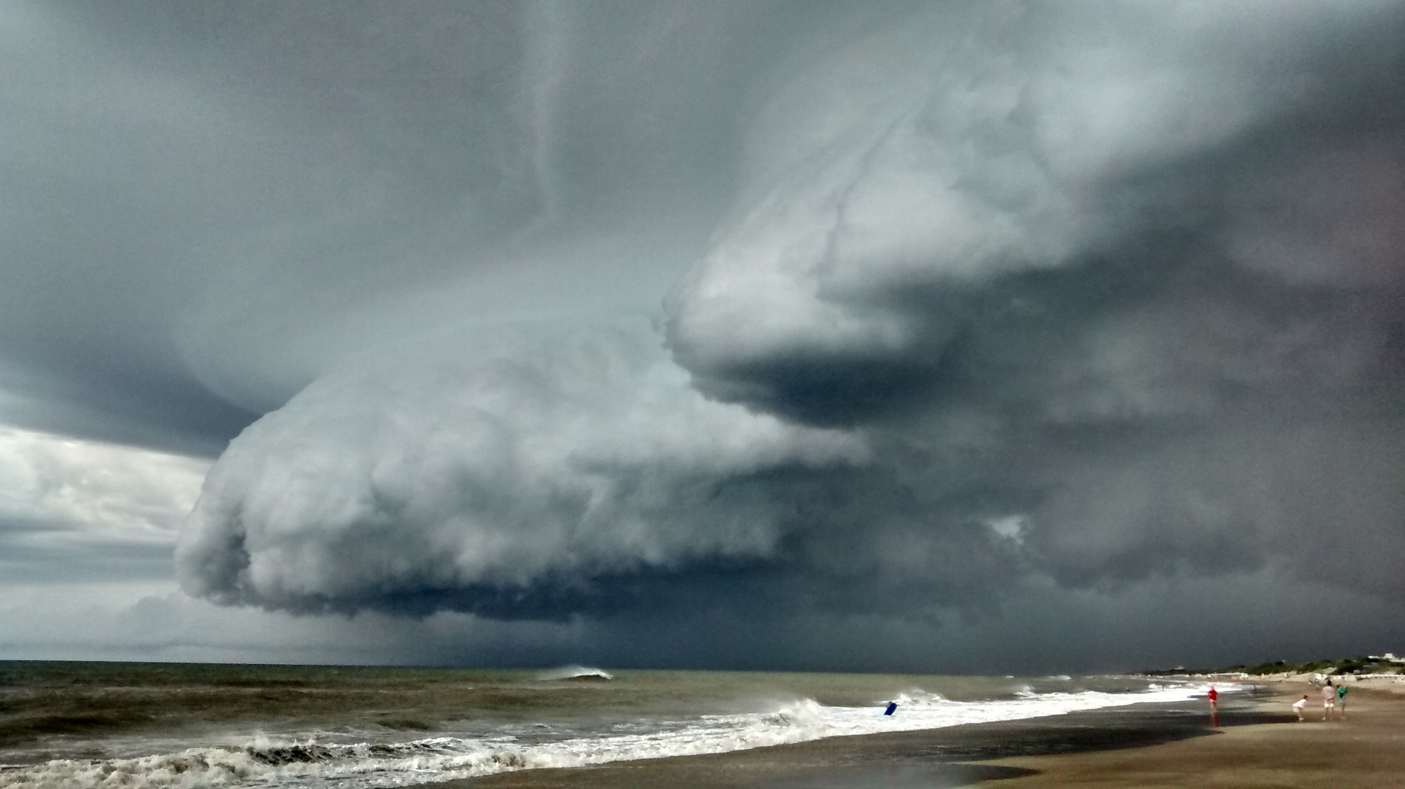 Motorola XT1032 sample photo. Viene tormenta... photography
