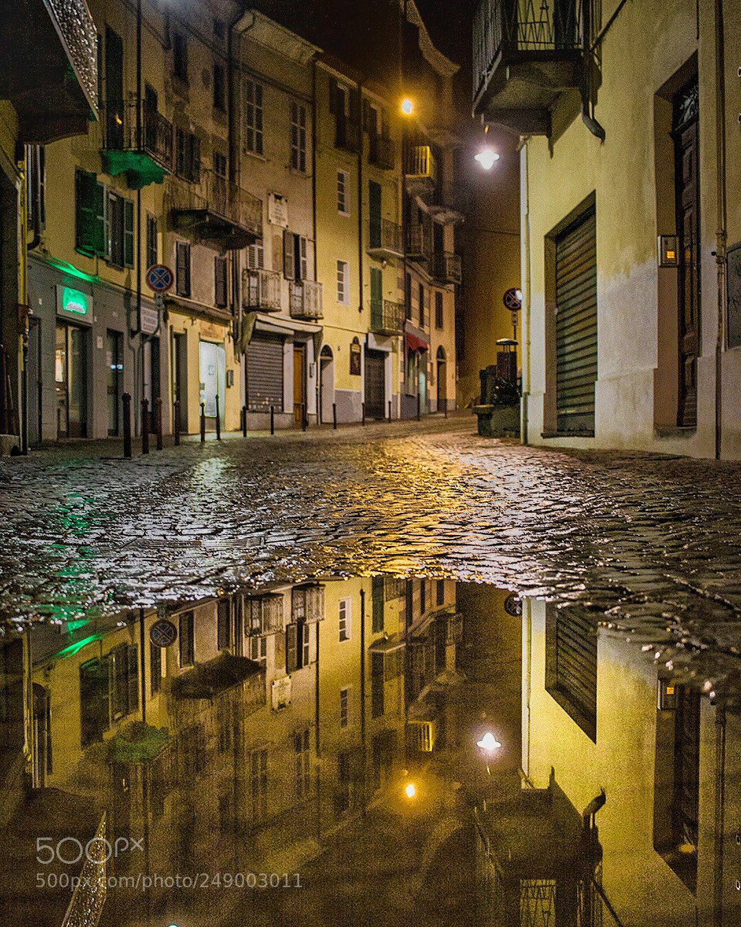 Canon EOS 50D sample photo. Ivrea, italy photography