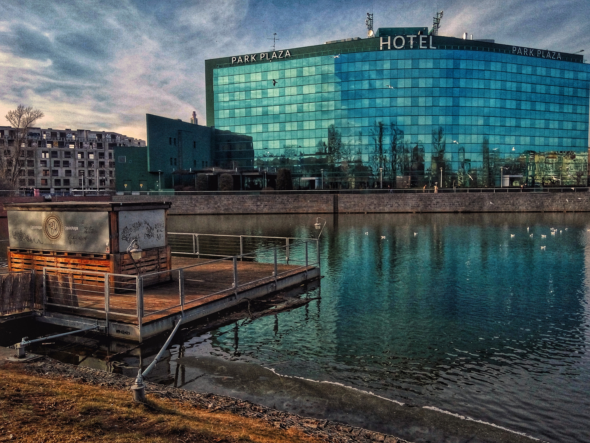 Xiaomi Redmi Note 3 sample photo. Spring in wrocław photography