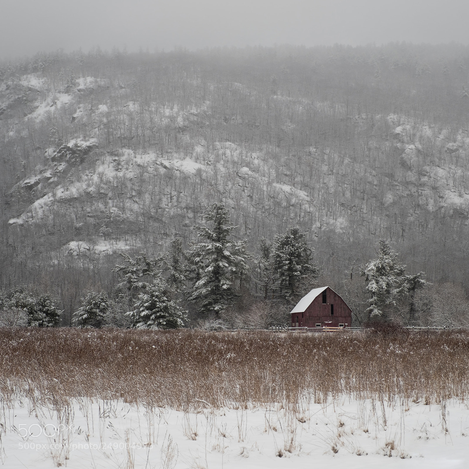 Fujifilm X-T2 sample photo. Red barn photography