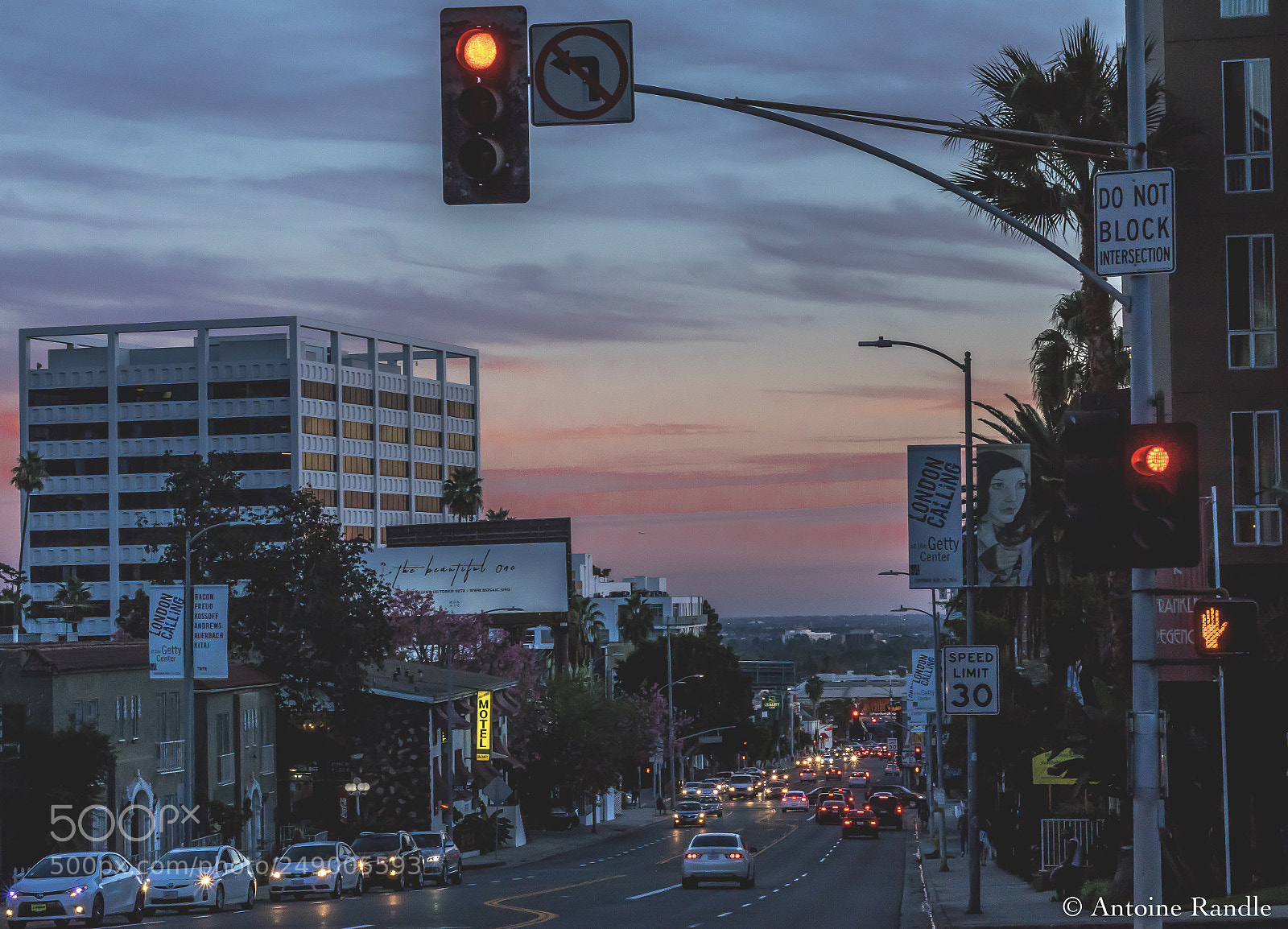 Canon EOS 750D (EOS Rebel T6i / EOS Kiss X8i) sample photo. Hollywood ✌ photography
