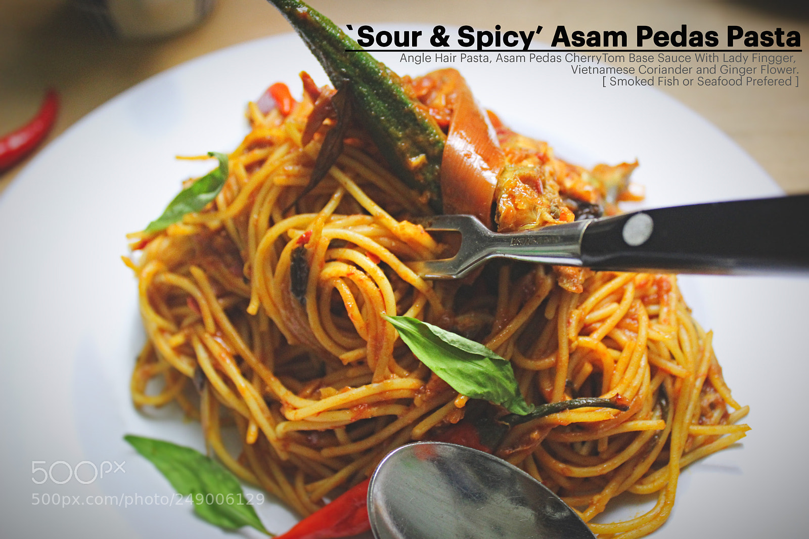 Canon EOS 600D (Rebel EOS T3i / EOS Kiss X5) sample photo. Angle hair pasta, tomato photography