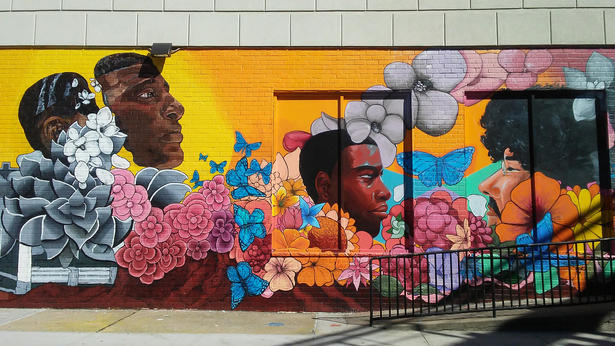 LG K10 sample photo. Street art photography